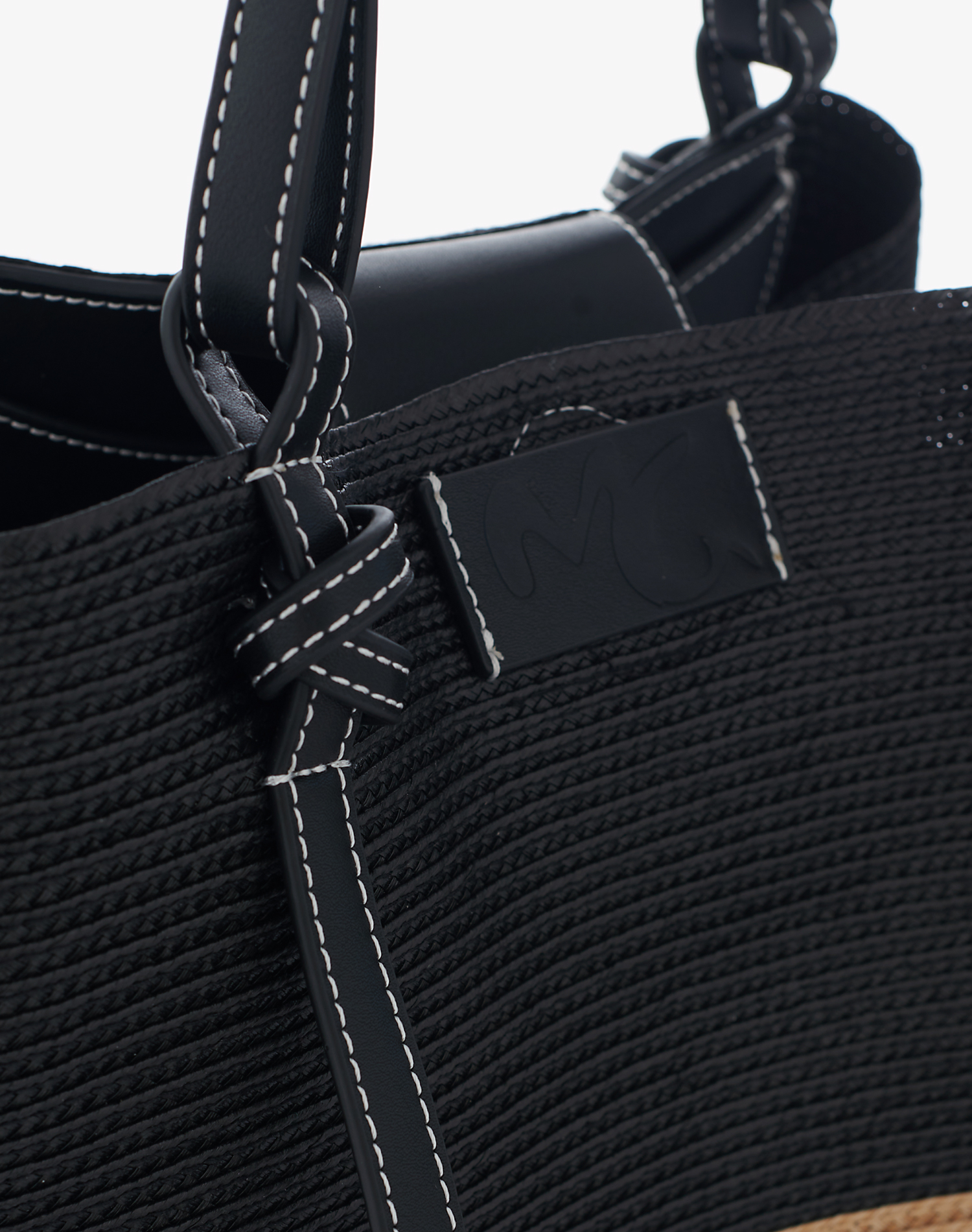 TWO-TONE SEA BASKET - BLACK - Manila Grace | Official Website