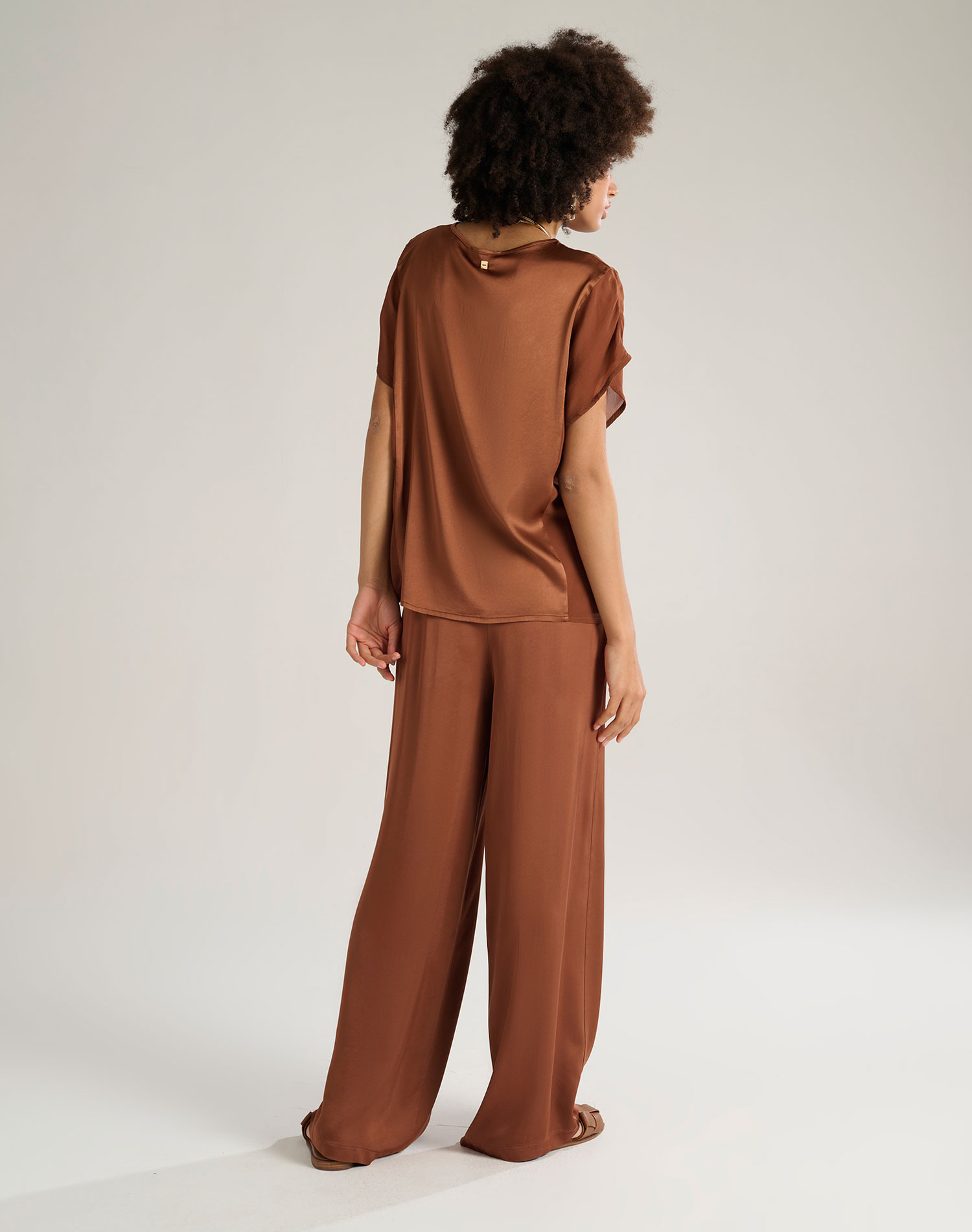 BLOUSE - EARTH - Manila Grace | Official Website