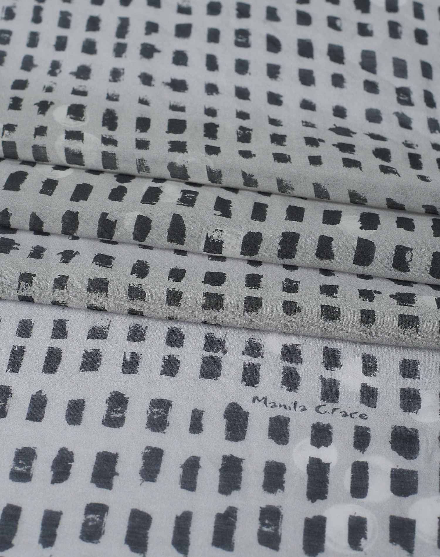 TRAPEZE SCARF IN VOILE COTTON SILK | Manila Grace