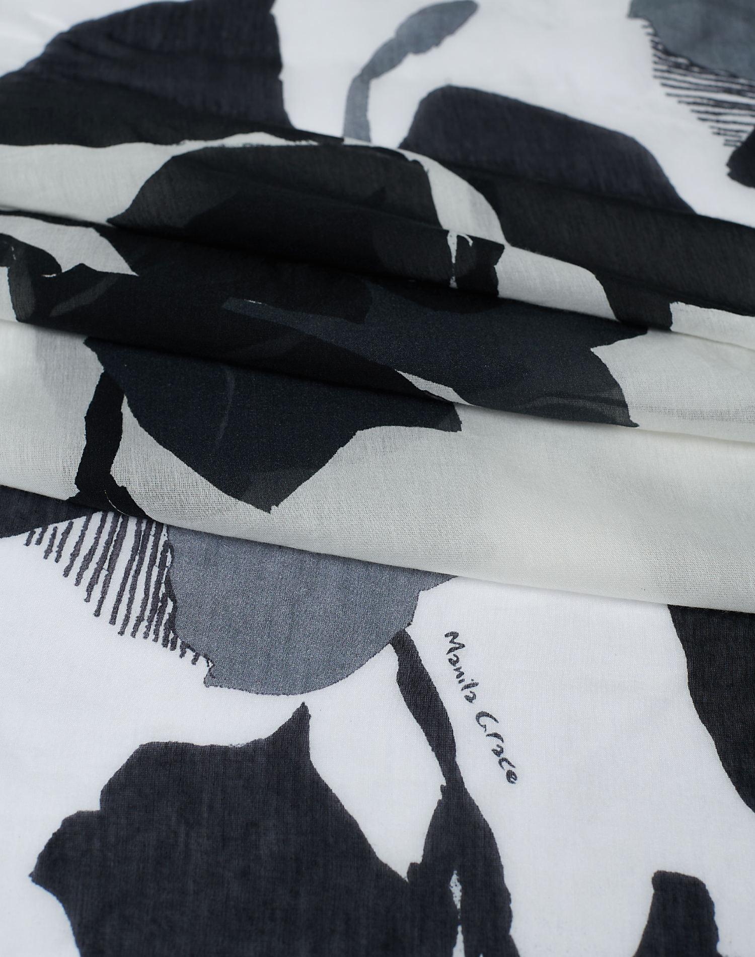 TRAPEZE SCARF IN COTTON AND SILK VOILE - OFF WHITE - Manila Grace | Official Website