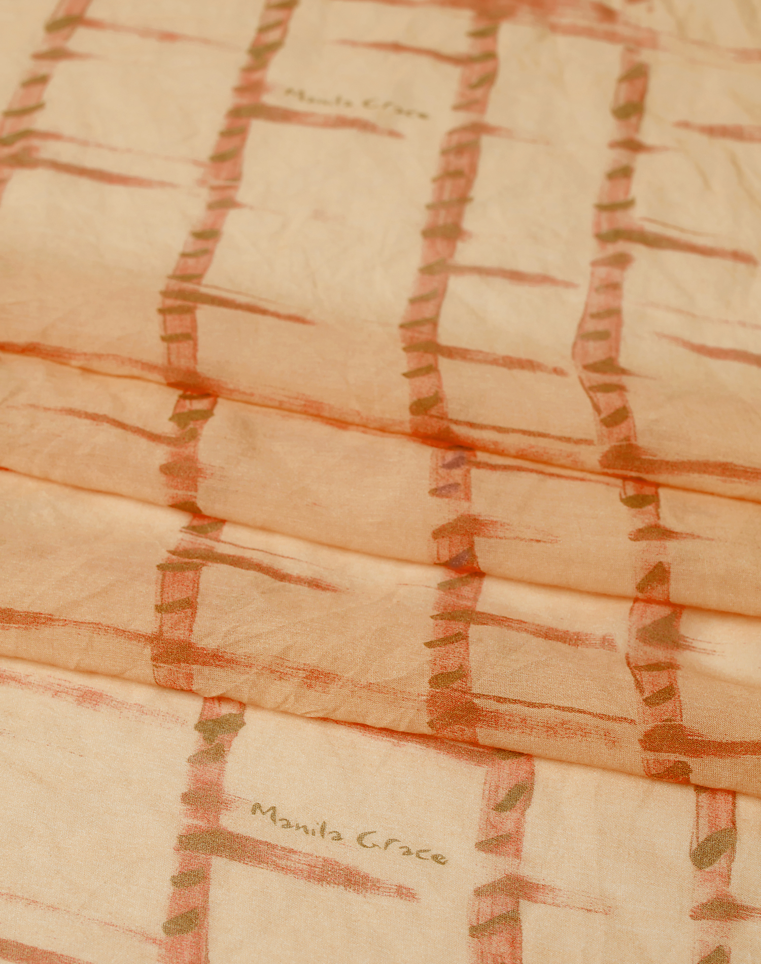 TRAPEZE SCARF IN VOILE COTTON SILK | Manila Grace