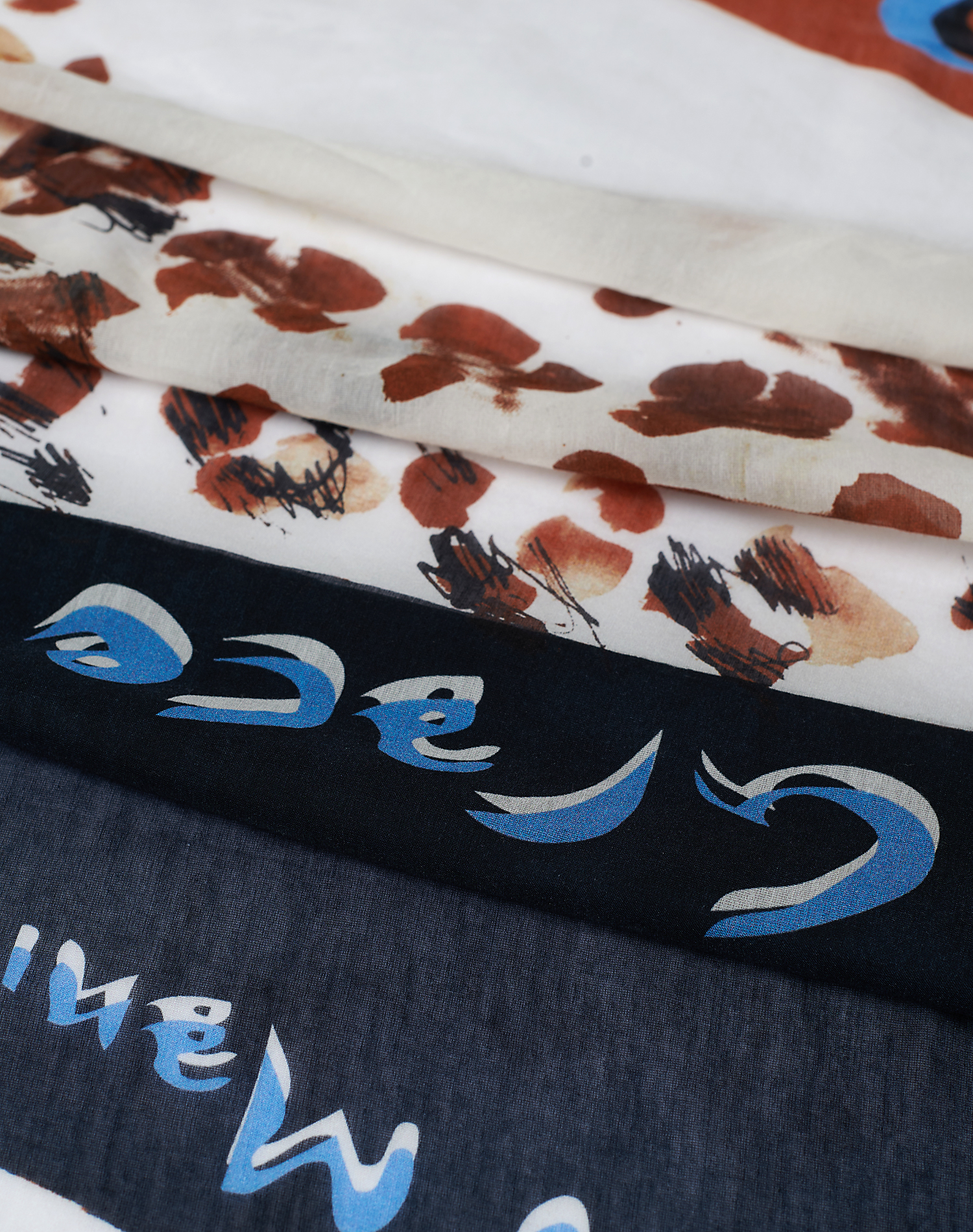 TRAPEZE SCARF IN VOILE COTTON SILK - MD307 - Manila Grace | Official Website