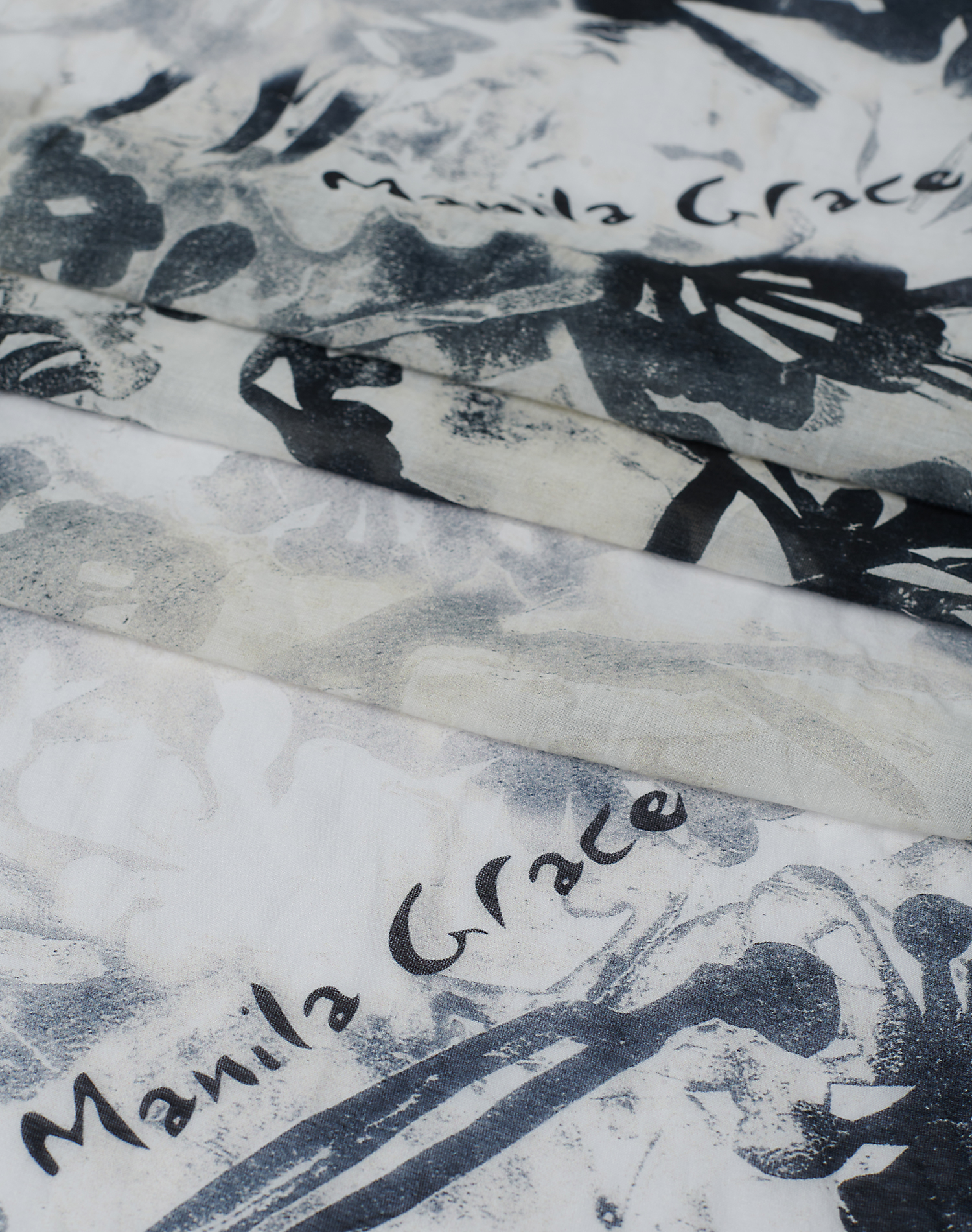 TRAPEZE SCARF IN VOILE COTTON SILK - BLACK - Manila Grace | Official Website