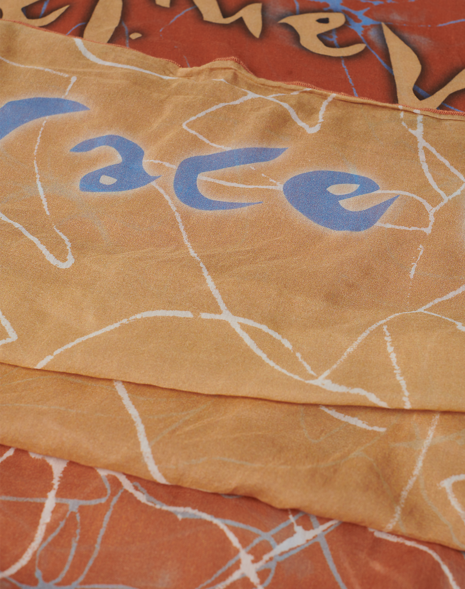 TRAPEZE SCARF IN VOILE COTTON SILK | Manila Grace