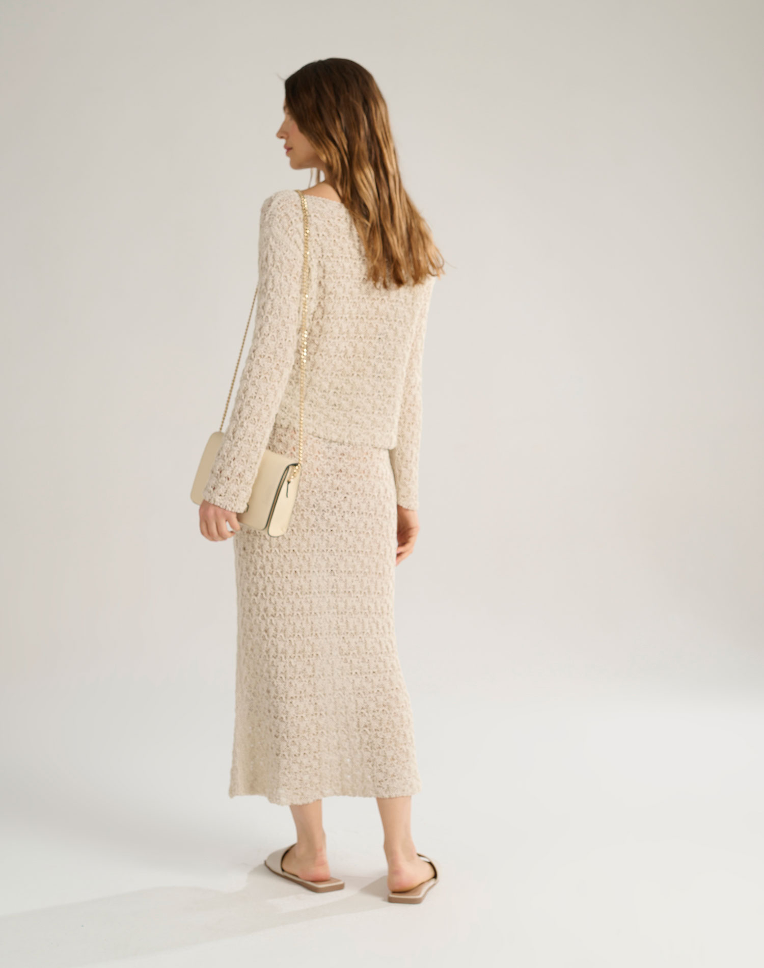 BOAT NECK SWEATER - OFF WHITE - Manila Grace | Official Website