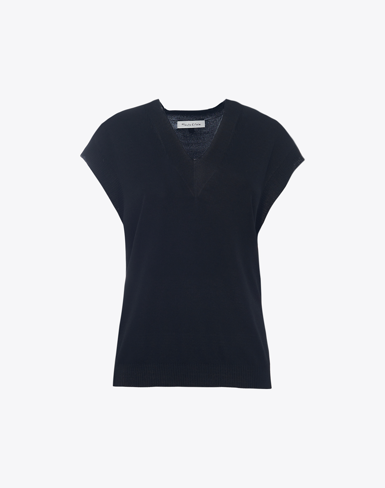 VEST SWEATER - BLACK - Manila Grace | Official Website