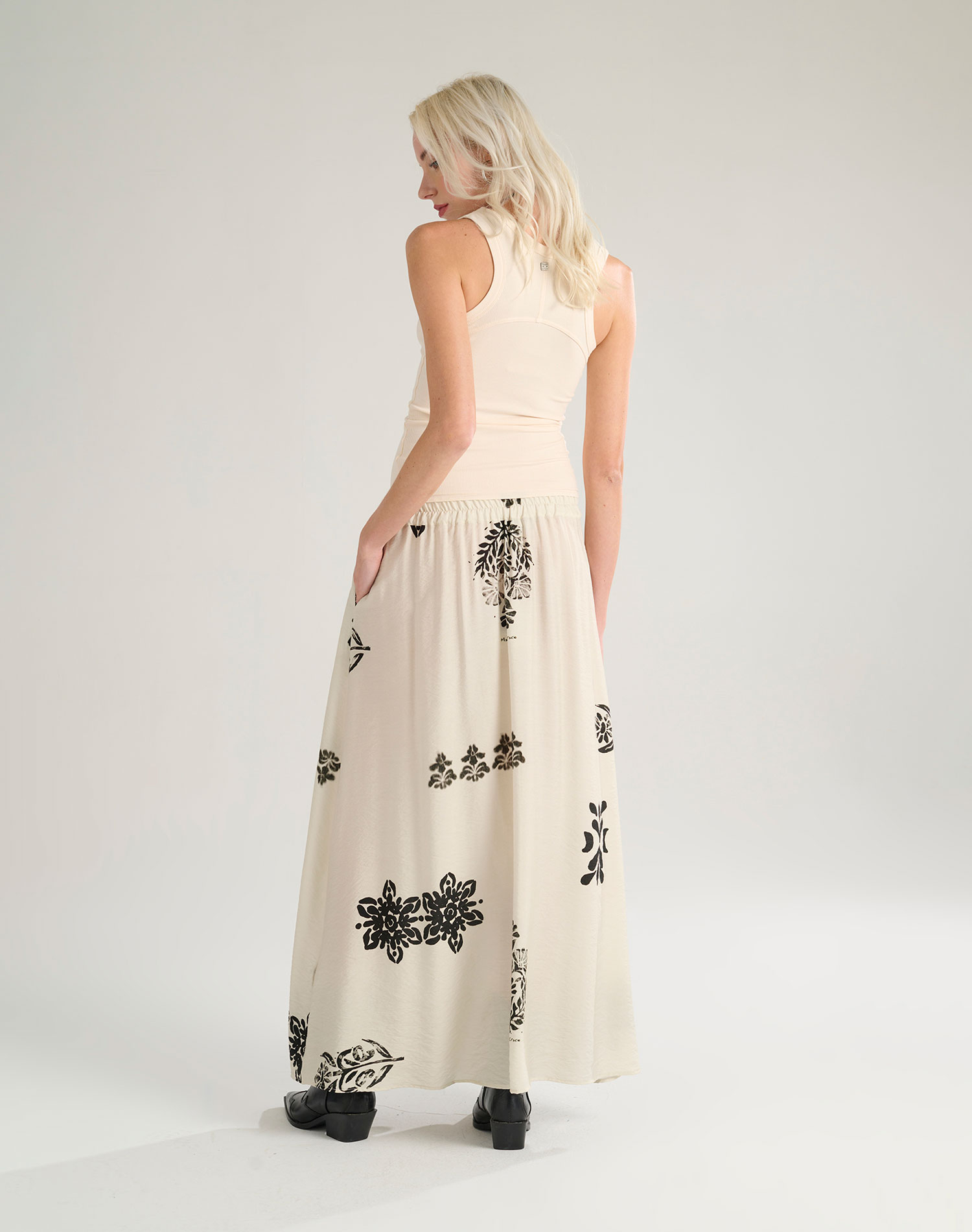 LONG SKIRT - BUTTER - Manila Grace | Official Website