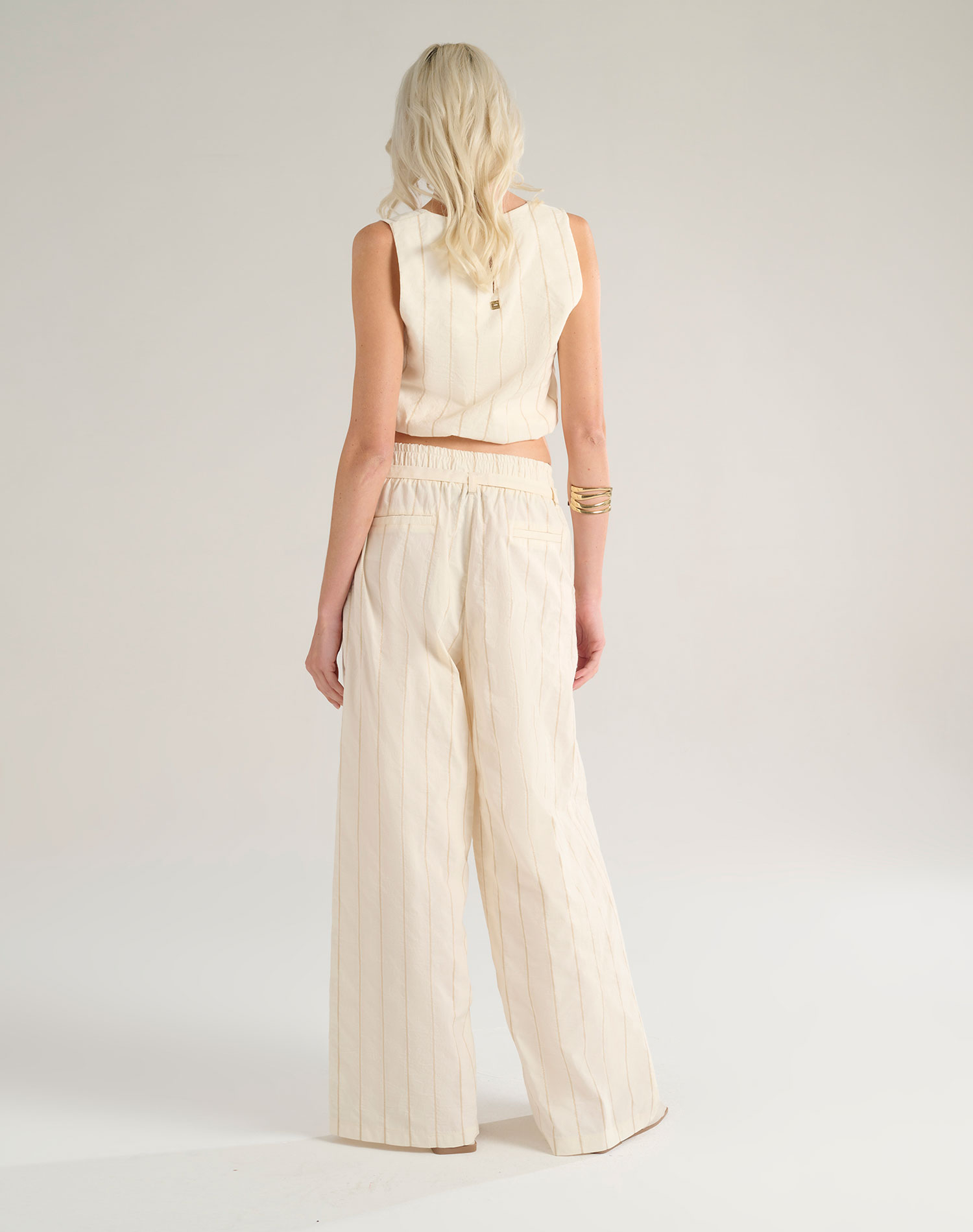CROPPED TOP - OFF WHITE - Manila Grace | Official Website