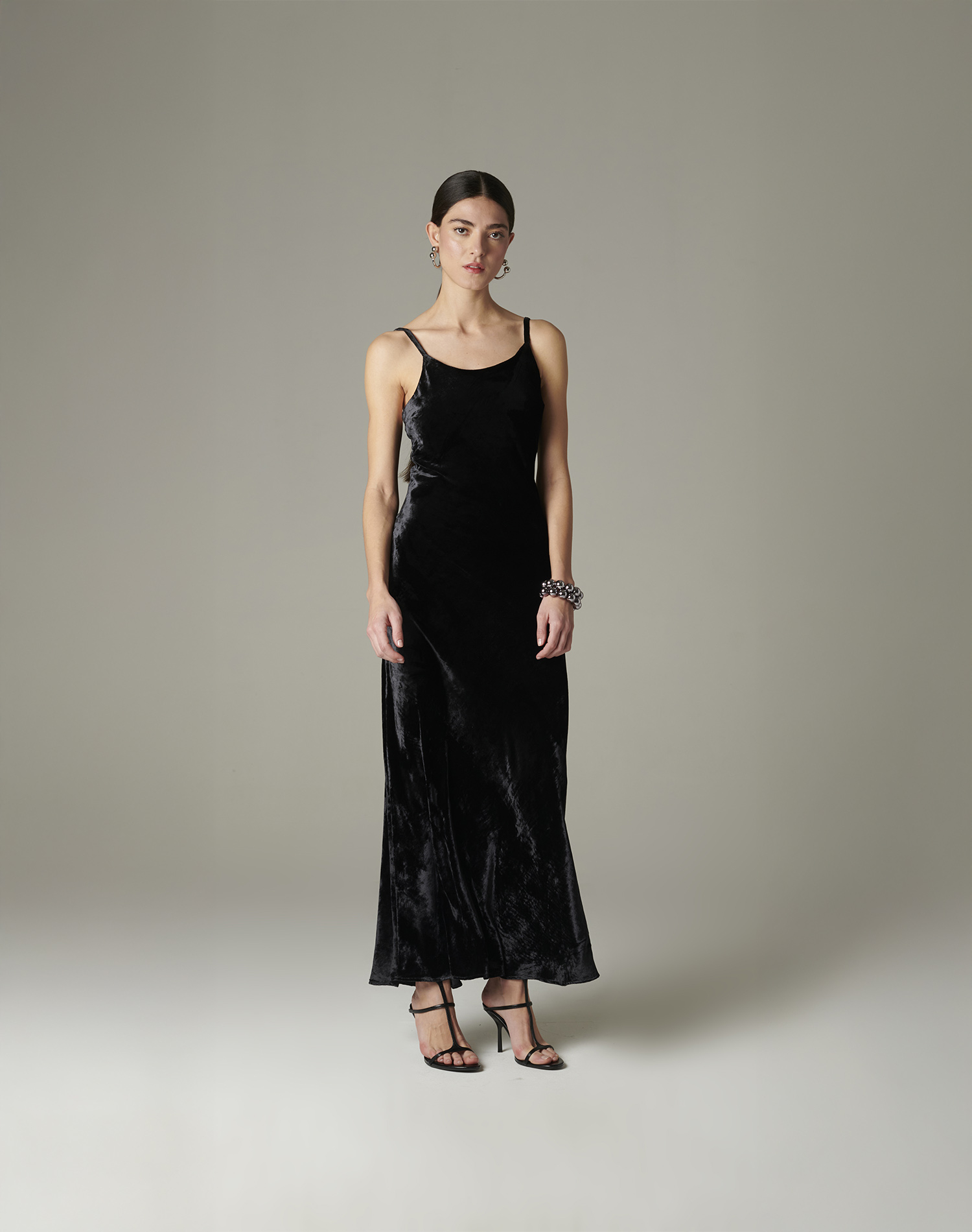 VELVET SLIP DRESS | Manila Grace