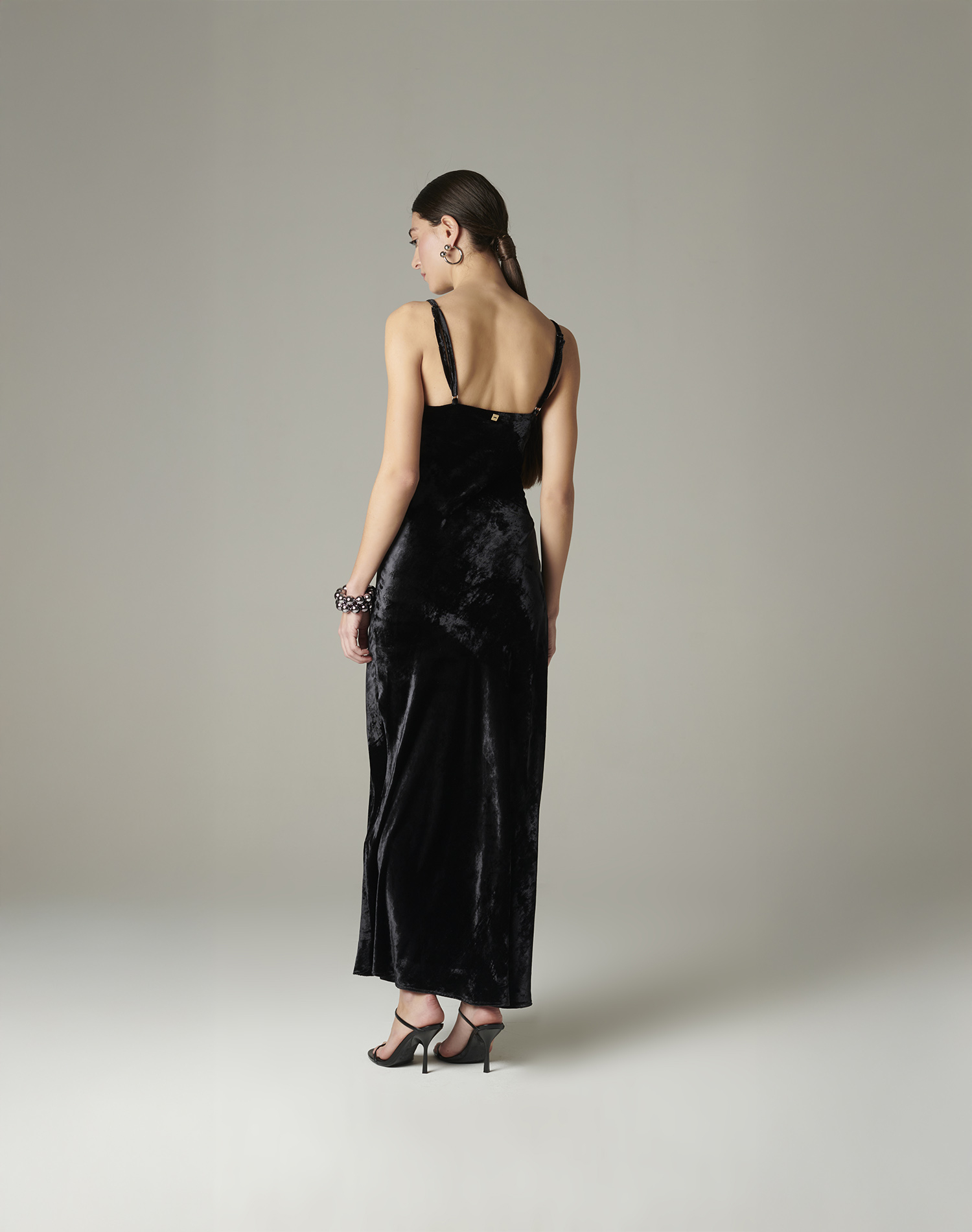 VELVET SLIP DRESS | Manila Grace