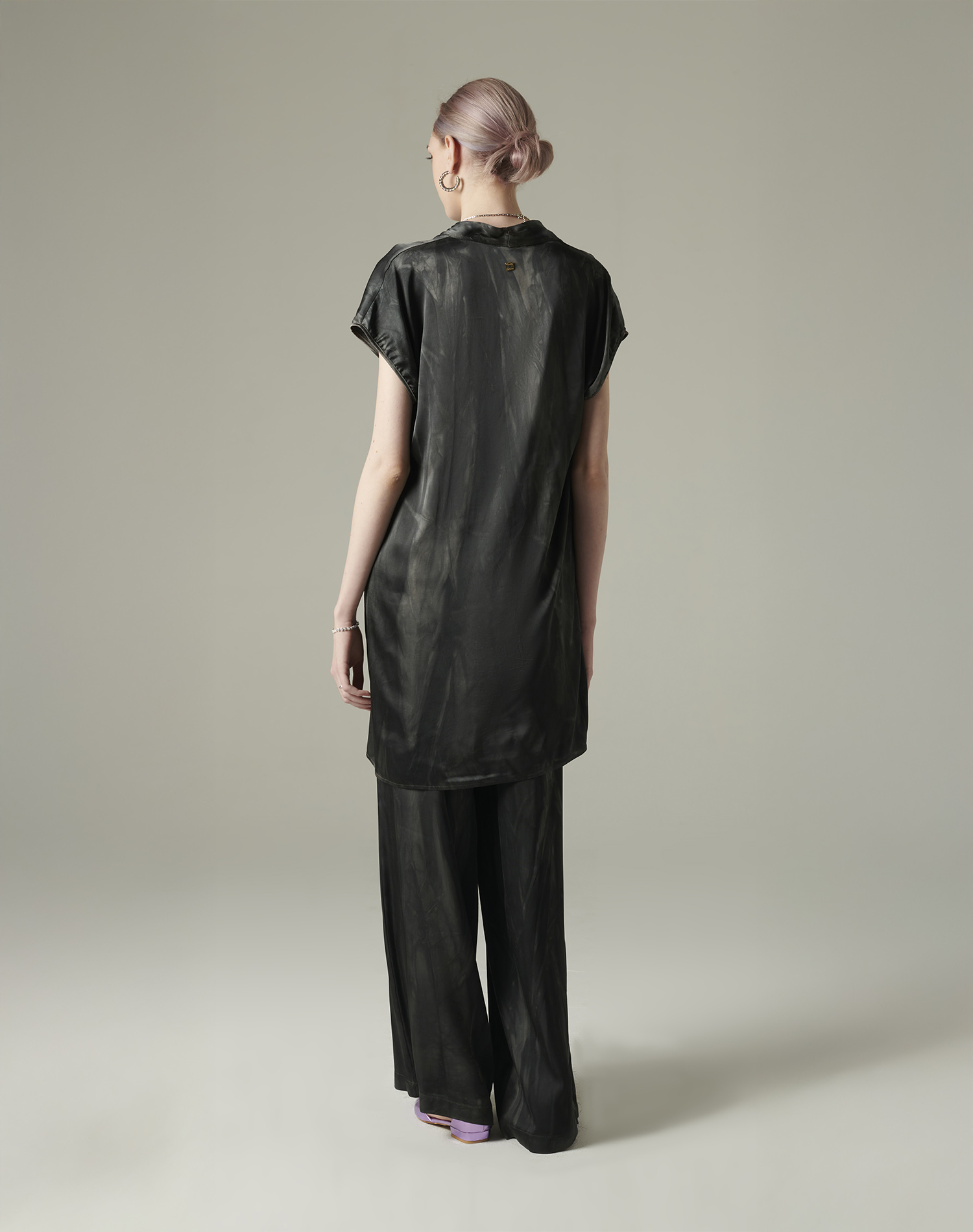 DRESS WITH SLEEVES | Manila Grace