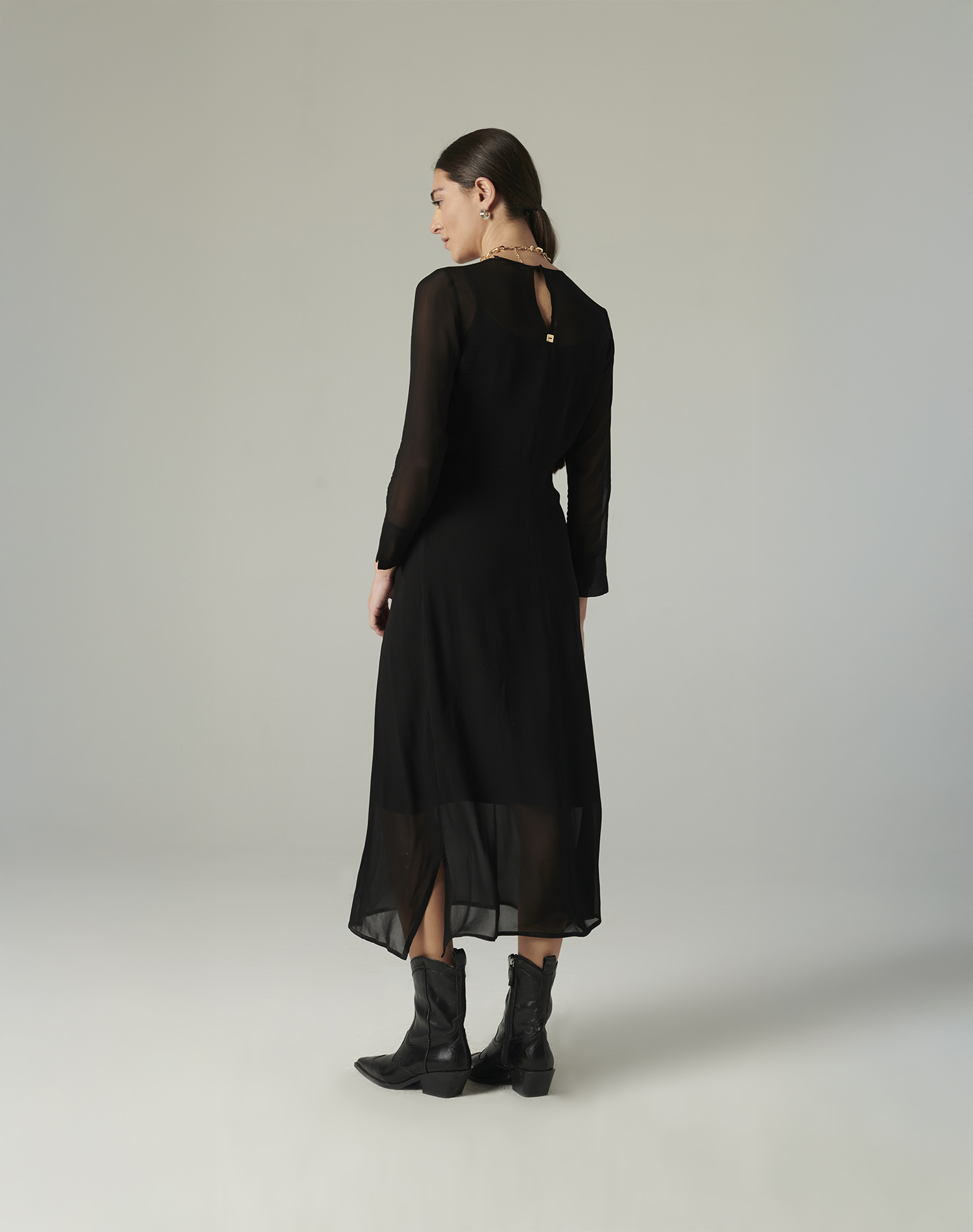 RUCHED DRESS | Manila Grace
