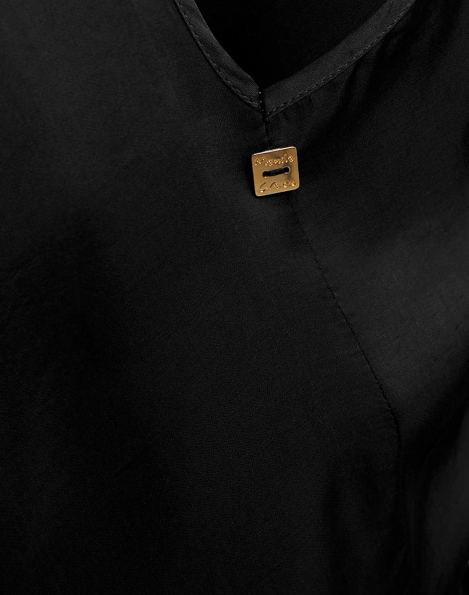 V-NECK BLOUSE | Manila Grace