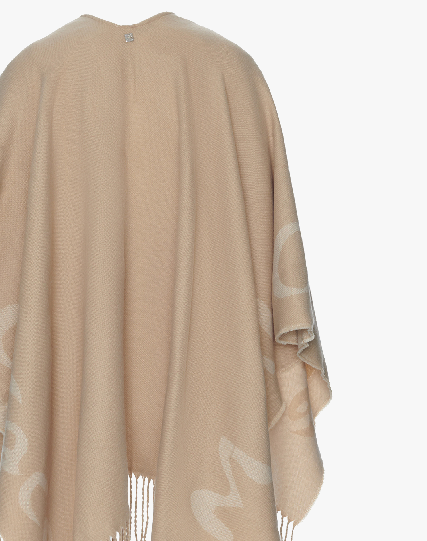 PONCHO | Manila Grace
