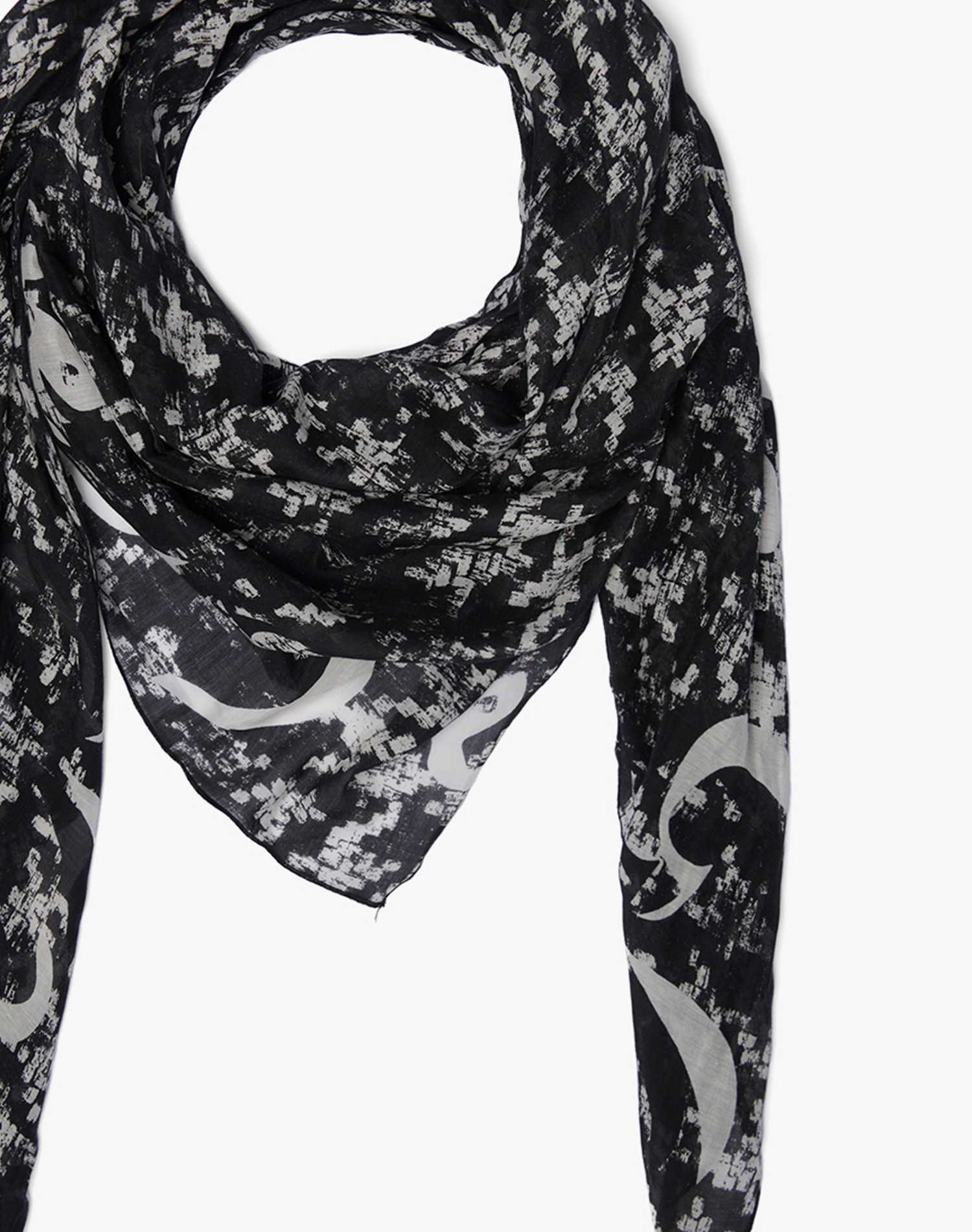 TRAPEZE SCARF IN COTTON AND SILK VOILE | Manila Grace
