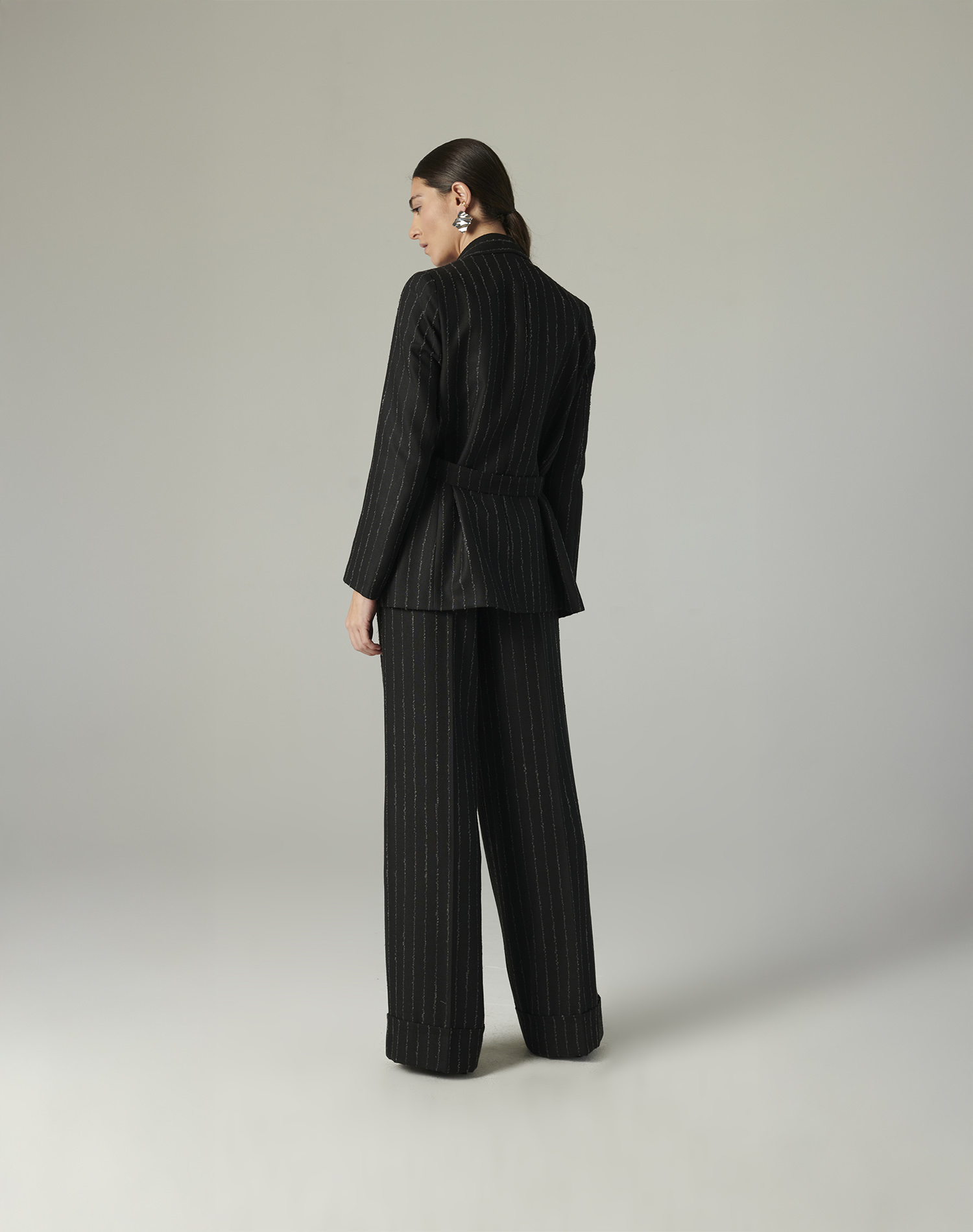 DOUBLE-BREASTED BLAZER WITH BELT | Manila Grace