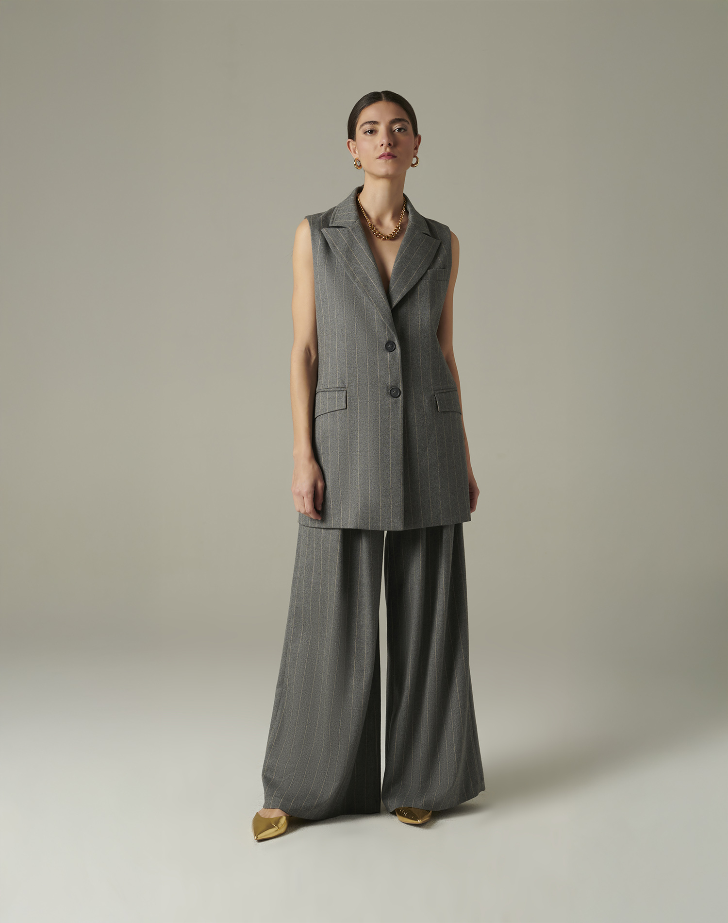 OVERSIZED VEST | Manila Grace