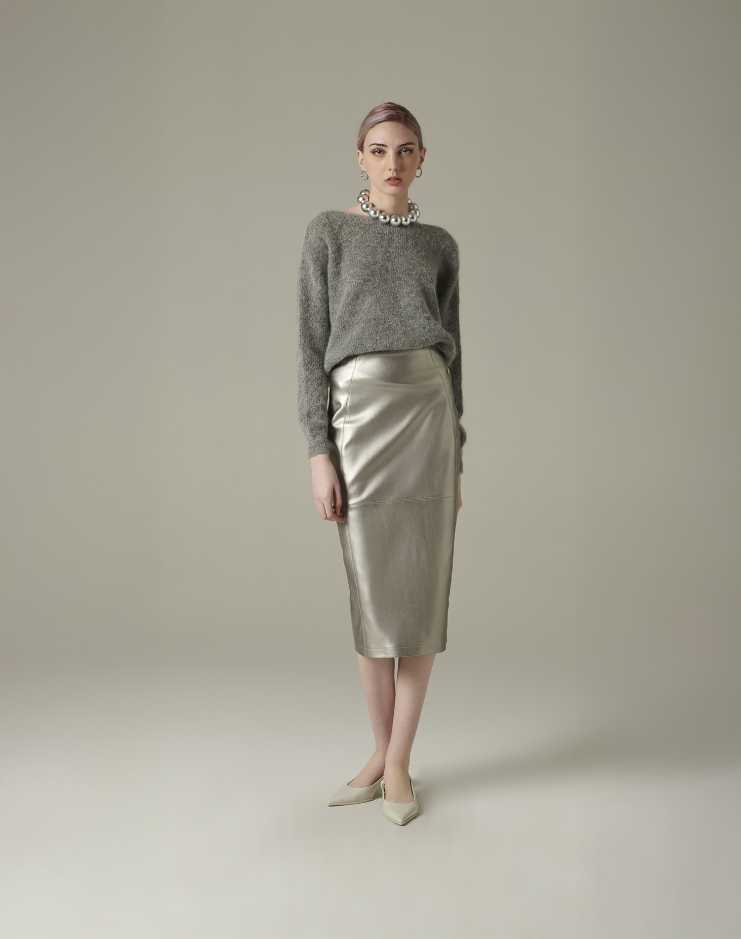 SWEATER WITH BACK CROSS-OVER DESIGN | Manila Grace