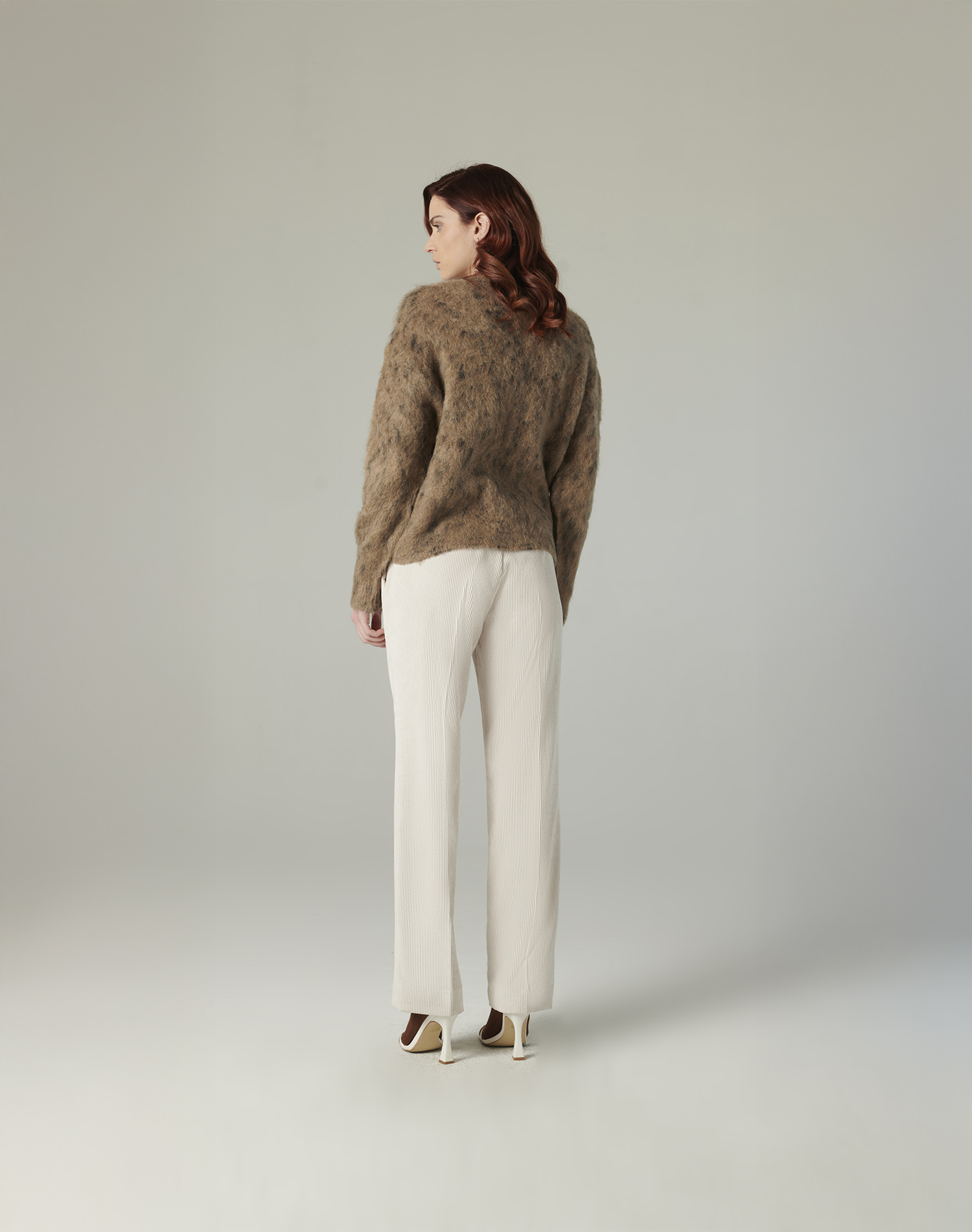 V-NECK PULLOVER | Manila Grace