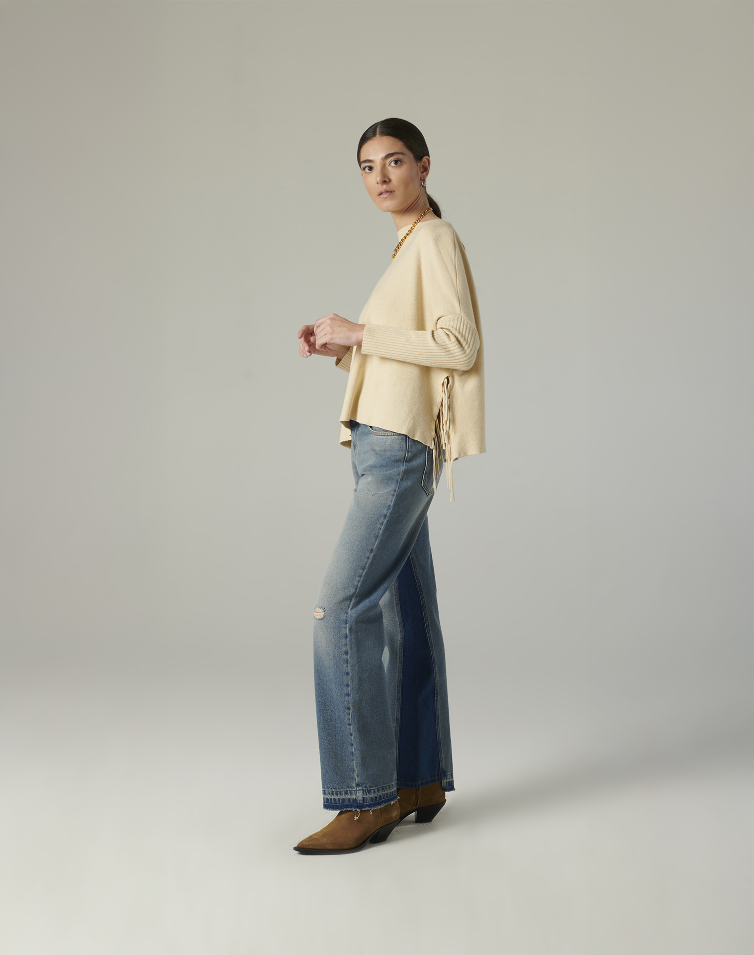 FRINGE SWEATER | Manila Grace