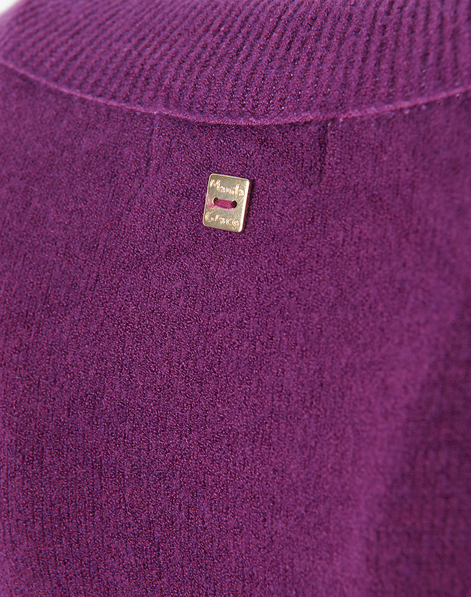 V-NECK SWEATER | Manila Grace