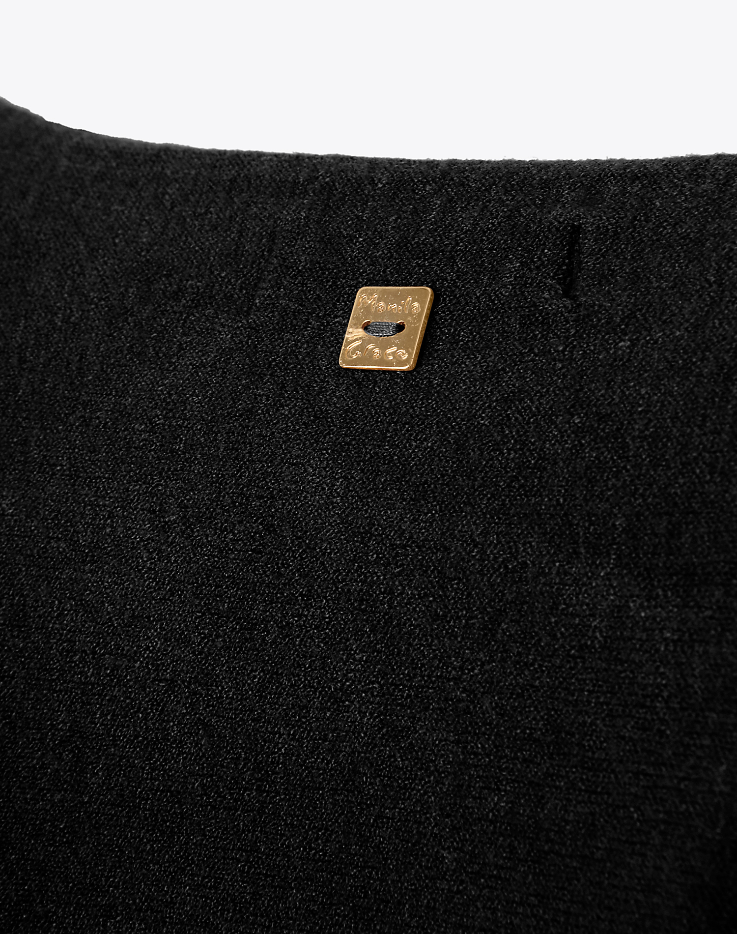 PONCHO | Manila Grace