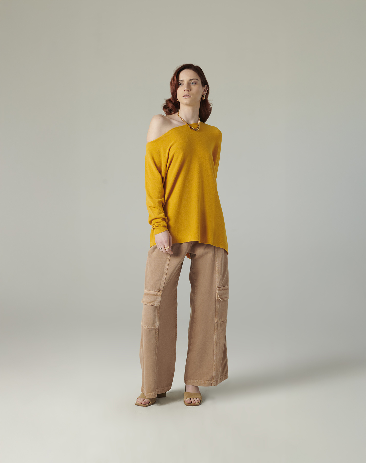 PONCHO | Manila Grace