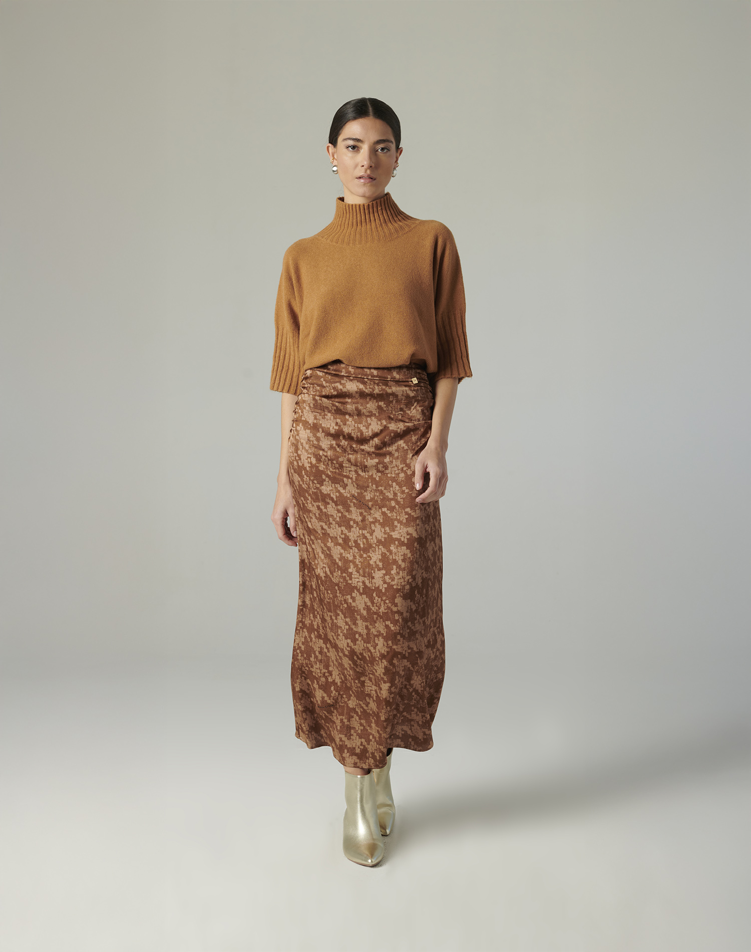 OVERSIZED CROP SWEATER | Manila Grace