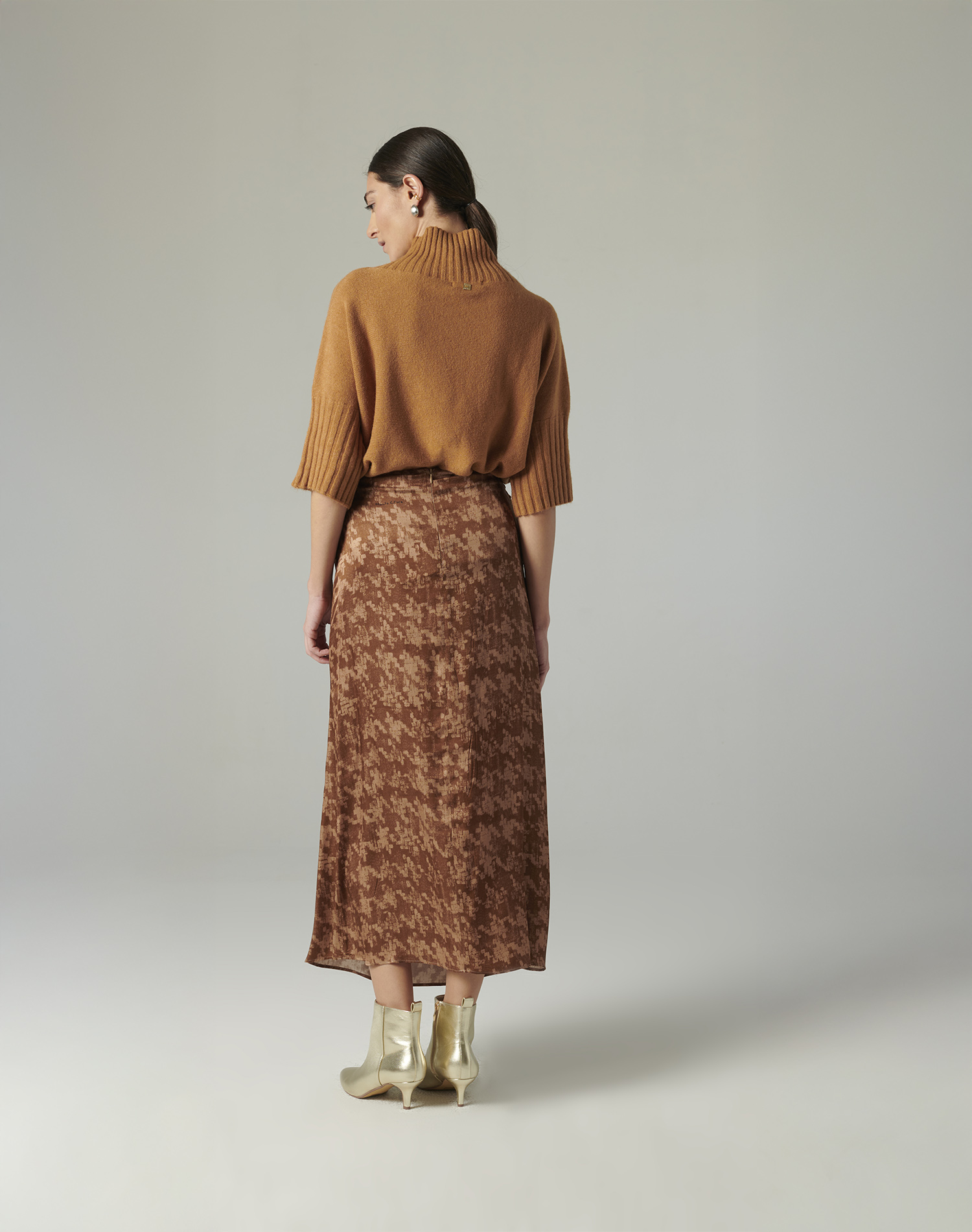 OVERSIZED CROP SWEATER | Manila Grace