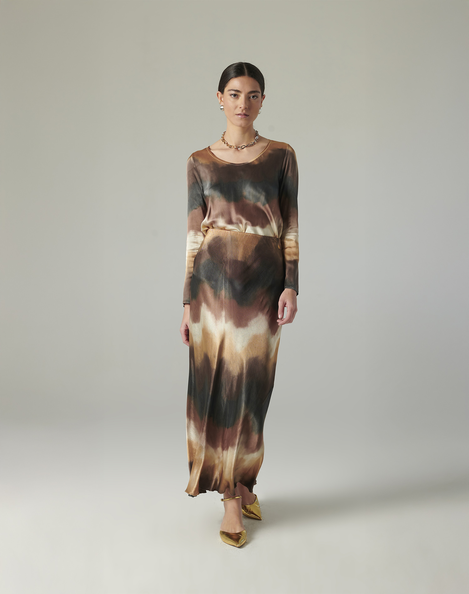 HIGH-WAISTED TIE-DYE SKIRT | Manila Grace