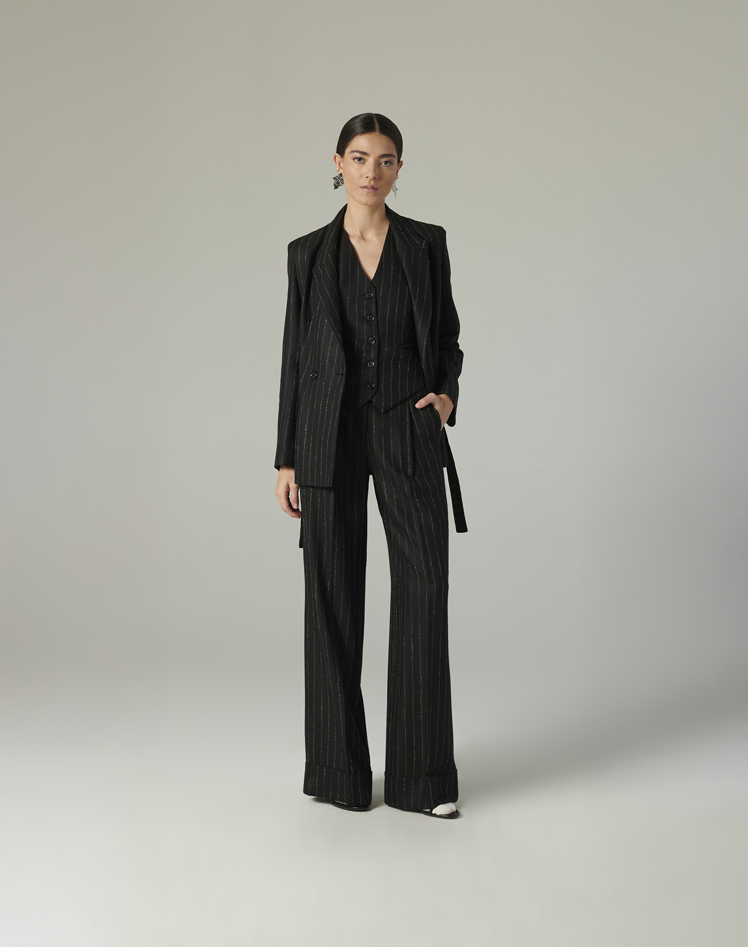 LOW-WAISTED PANTS | Manila Grace