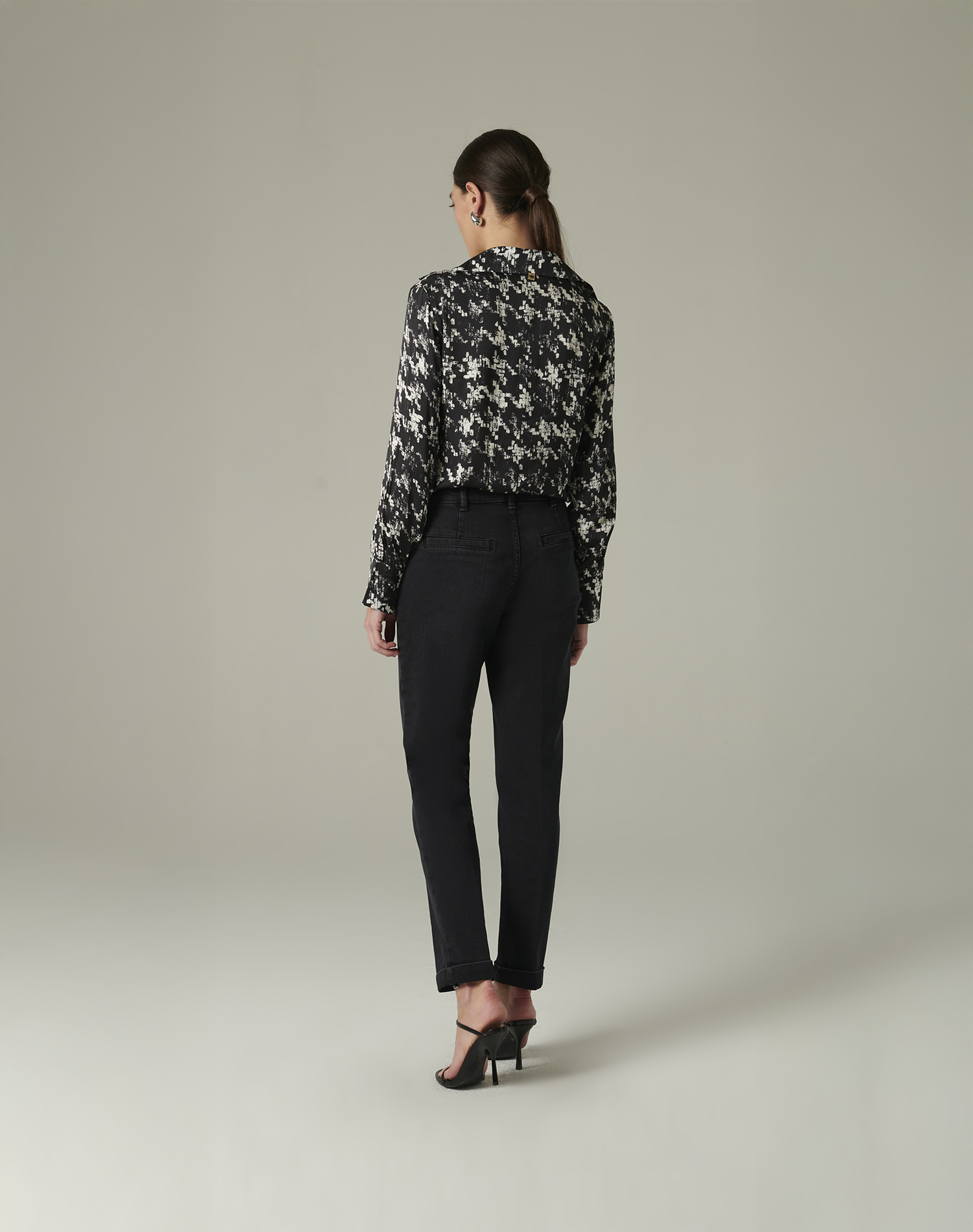 PANTALONE ESSENTIAL DENIM | Manila Grace