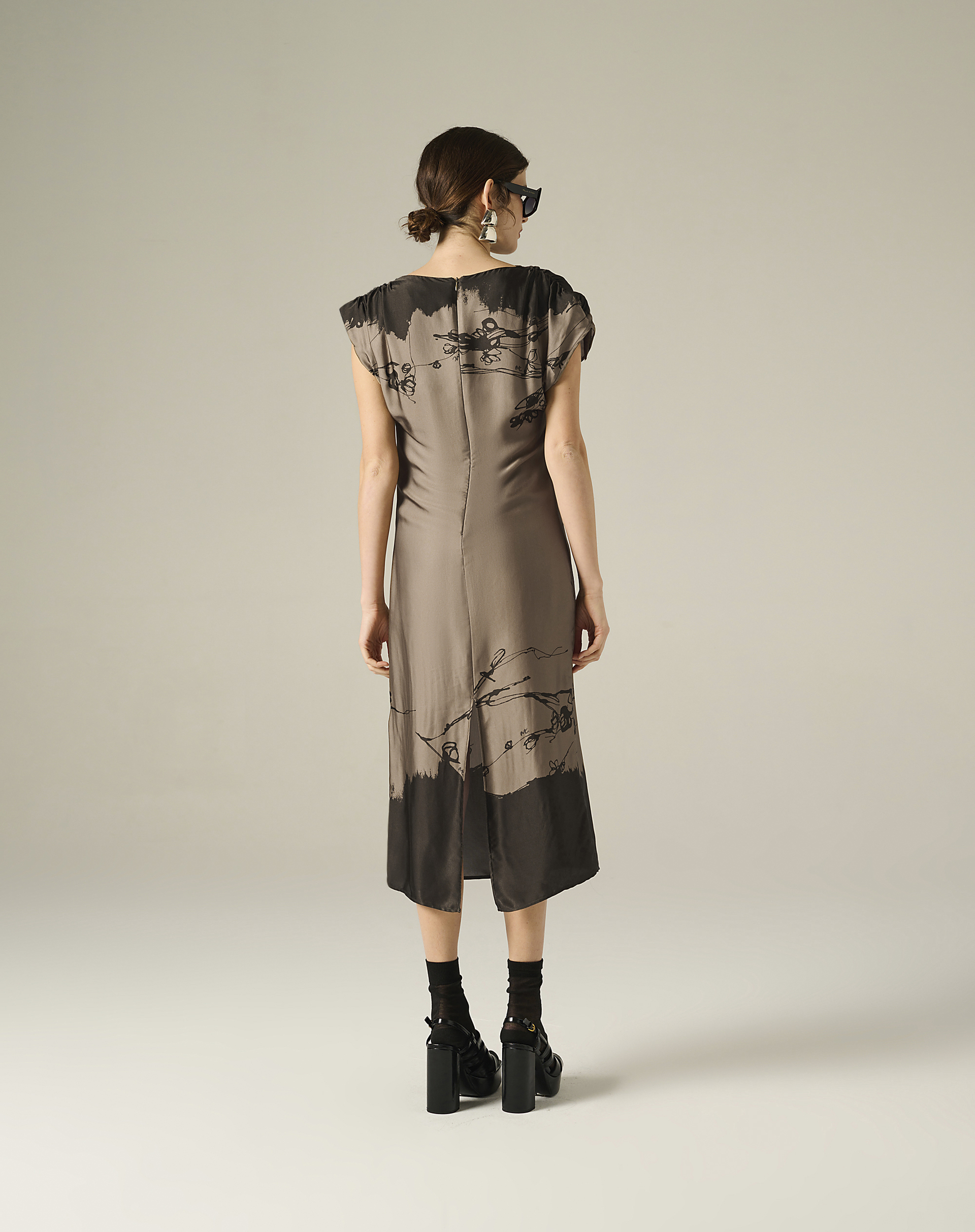 Midi Dress With Sequins And Thin Straps - MILITARY GREEN - Manila Grace | Official Website