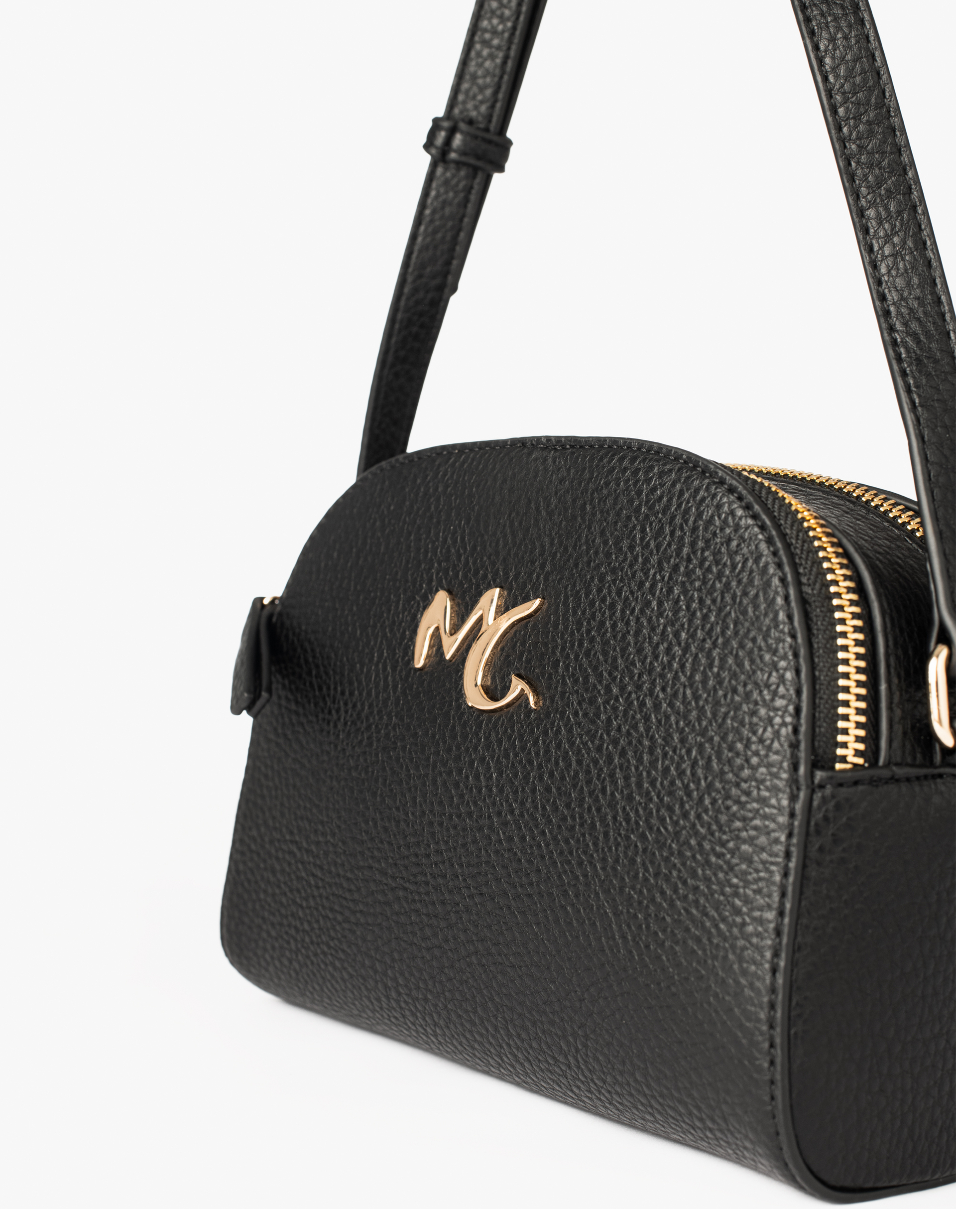 Shoulder Bag In Pebbled Faux Leather With Mg Logo - BLACK - Manila Grace | Official Website
