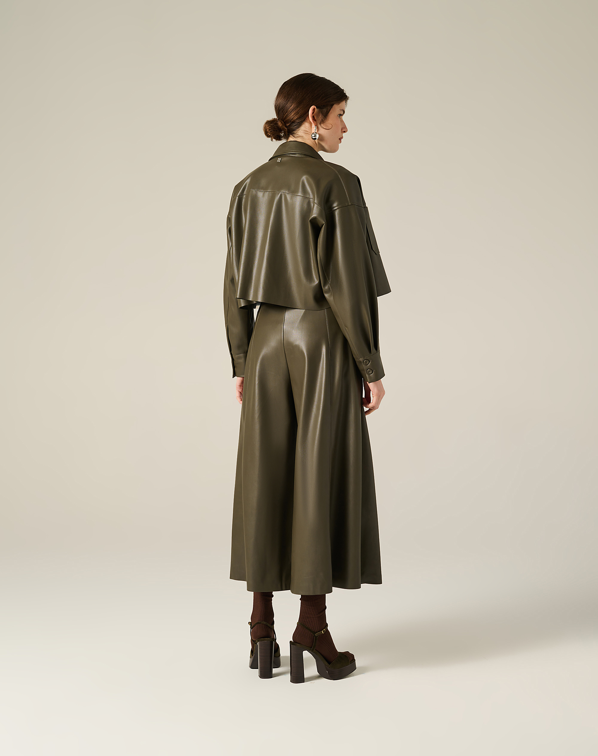 Crop Faux Leather Shirt With Pockets - MILITARY GREEN - Manila Grace | Official Website