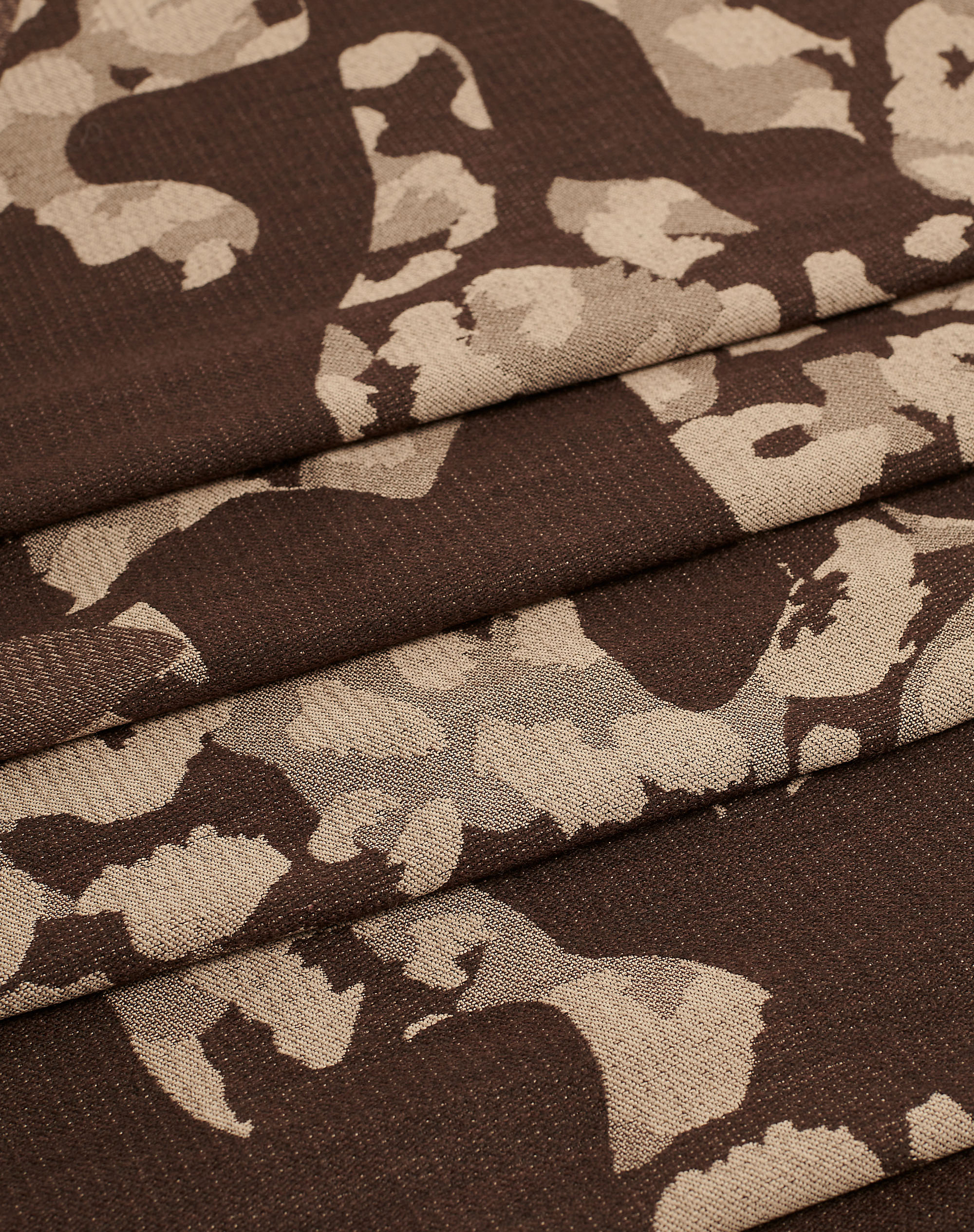 Camouflage Scarf With Logo - MA645 - Manila Grace | Official Website