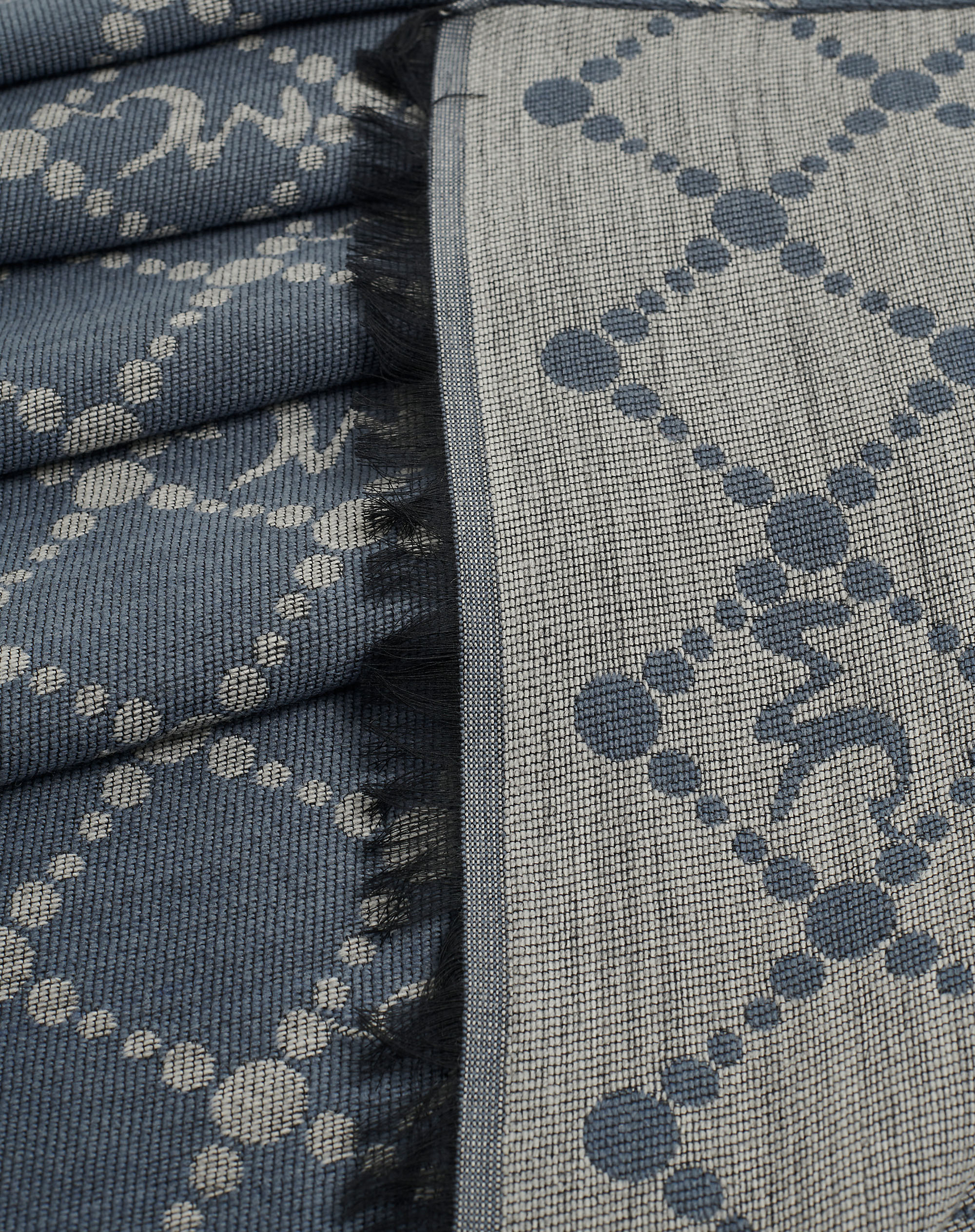 Jacquard Scarf With All-Over Mg Motif - MA643 - Manila Grace | Official Website
