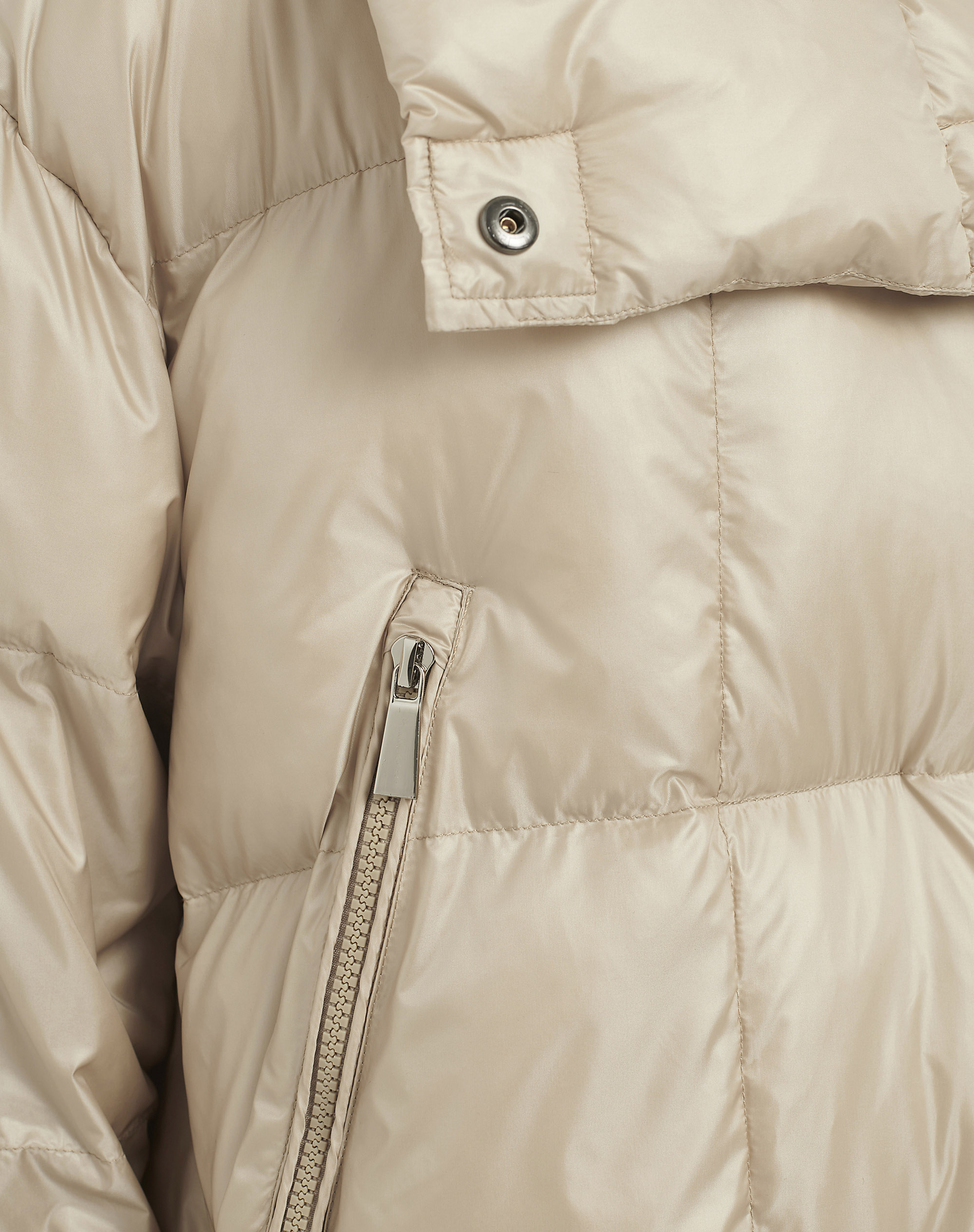 Sand Over Down Jacket With High Neck - MA649 - Manila Grace | Official Website