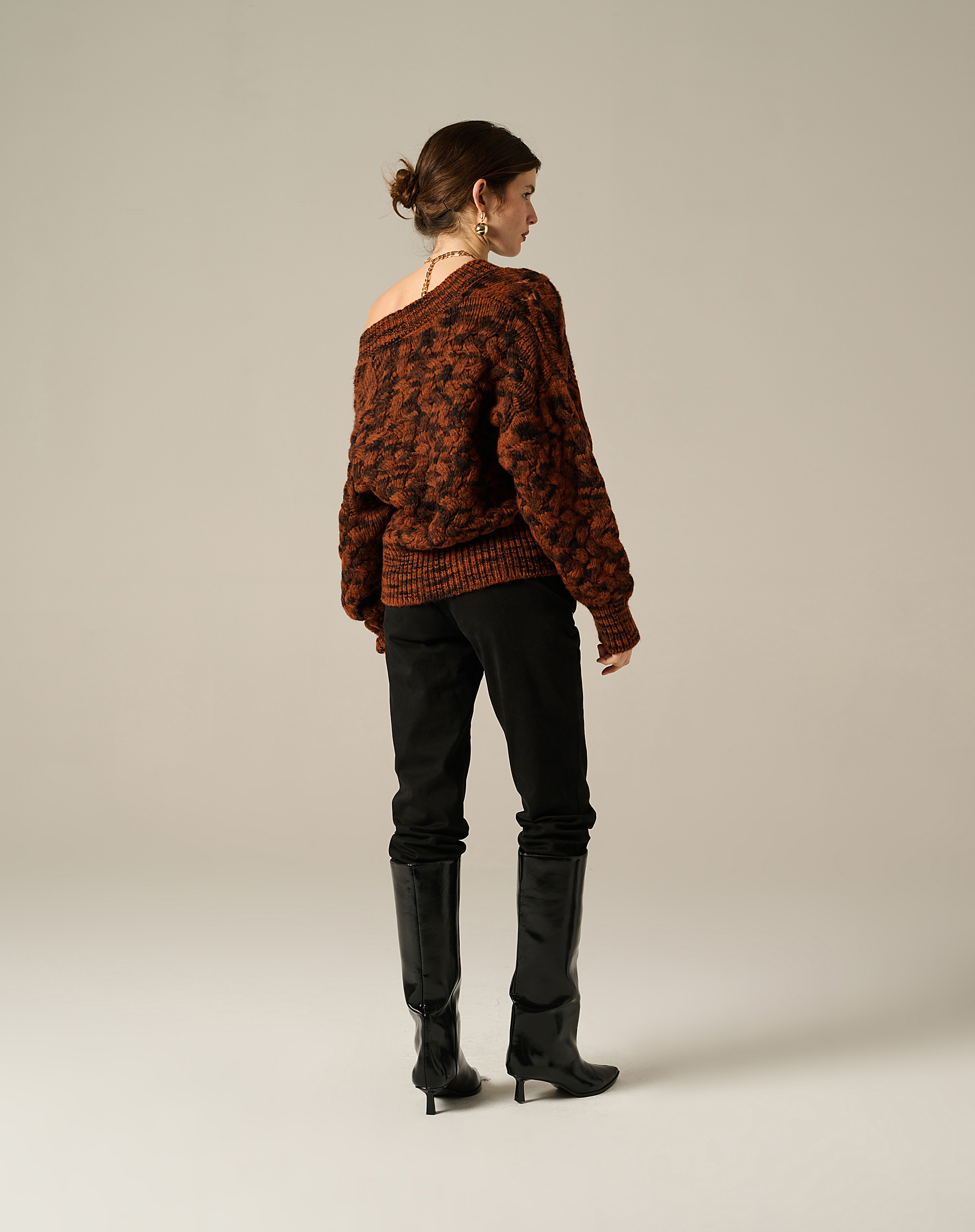 Melange Pattern V-Neck Sweater - MA646 - Manila Grace | Official Website