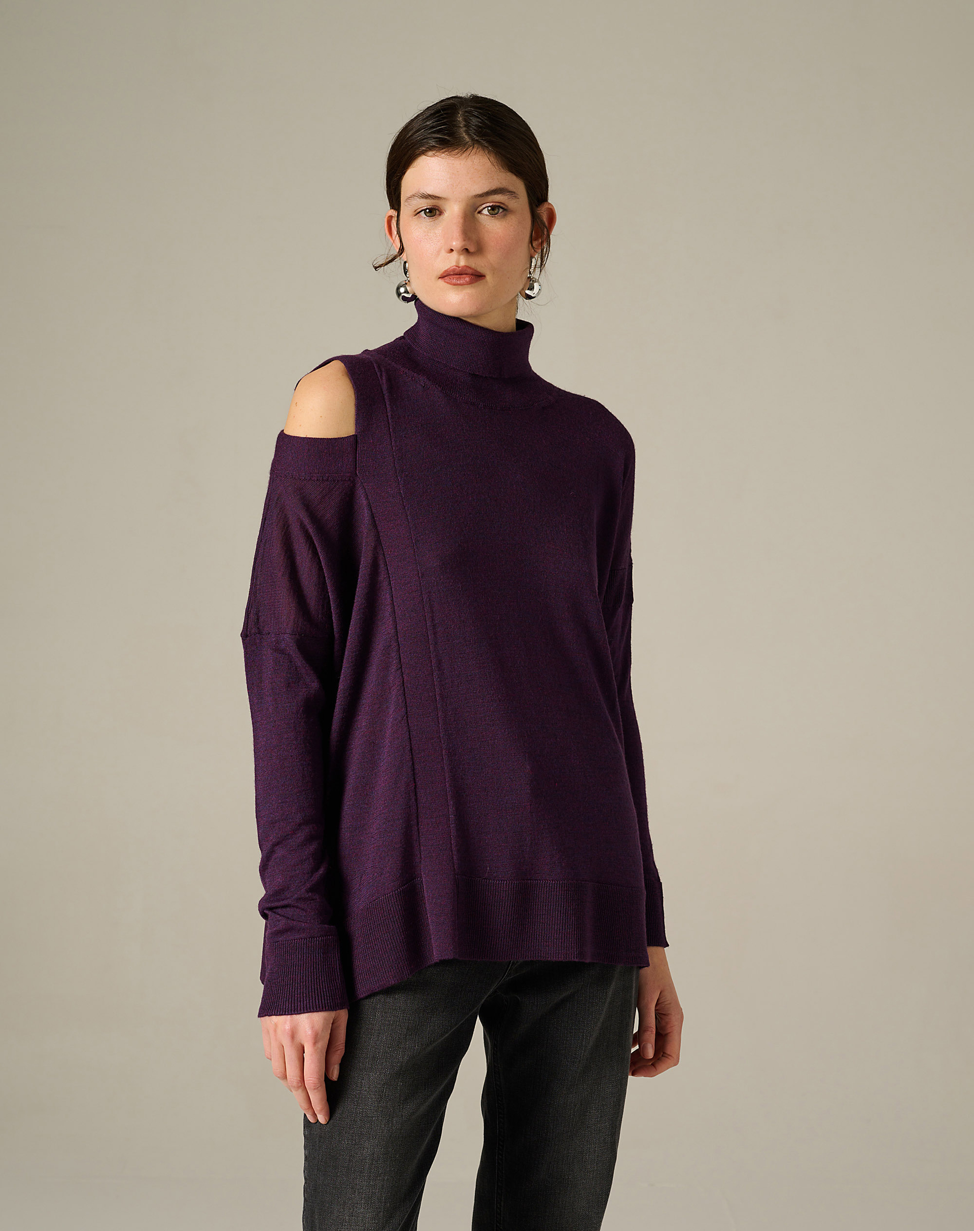 Oversized High Neck Sweater - MA648 - Manila Grace | Official Website