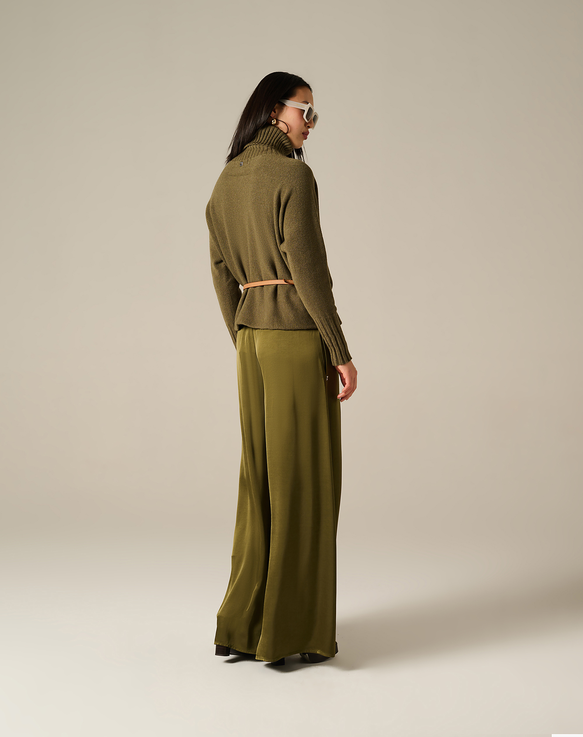 High Neck Sweater - MILITARY GREEN - Manila Grace | Official Website