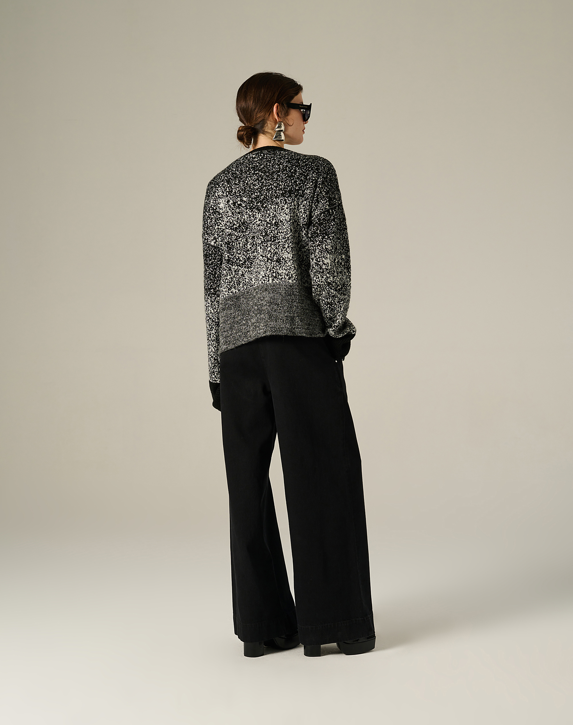 Crop Box Sweater - BLACK - Manila Grace | Official Website
