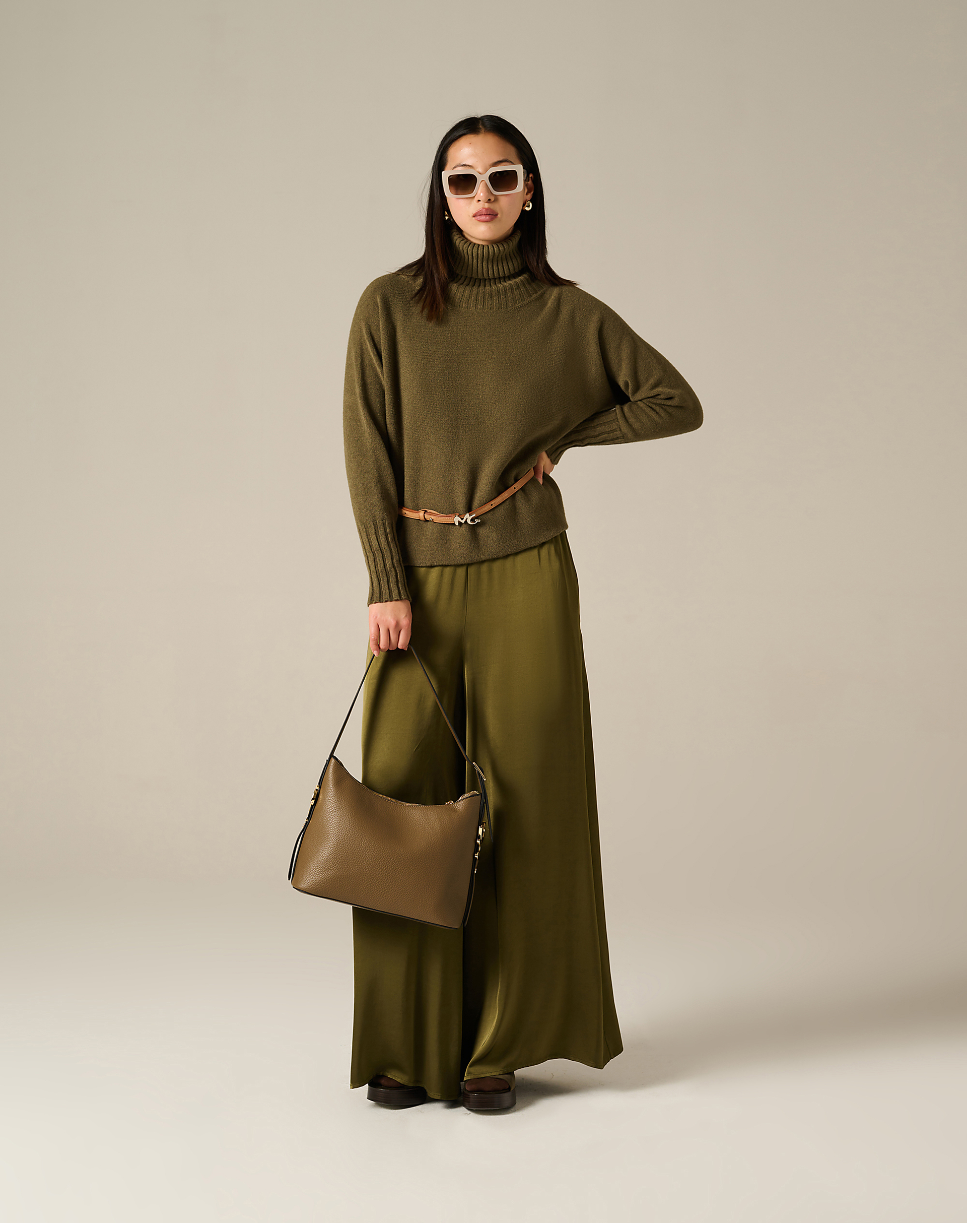 Wide-Leg Trousers In Flowing Jersey With Elasticated Waist - MILITARY GREEN - Manila Grace | Official Website