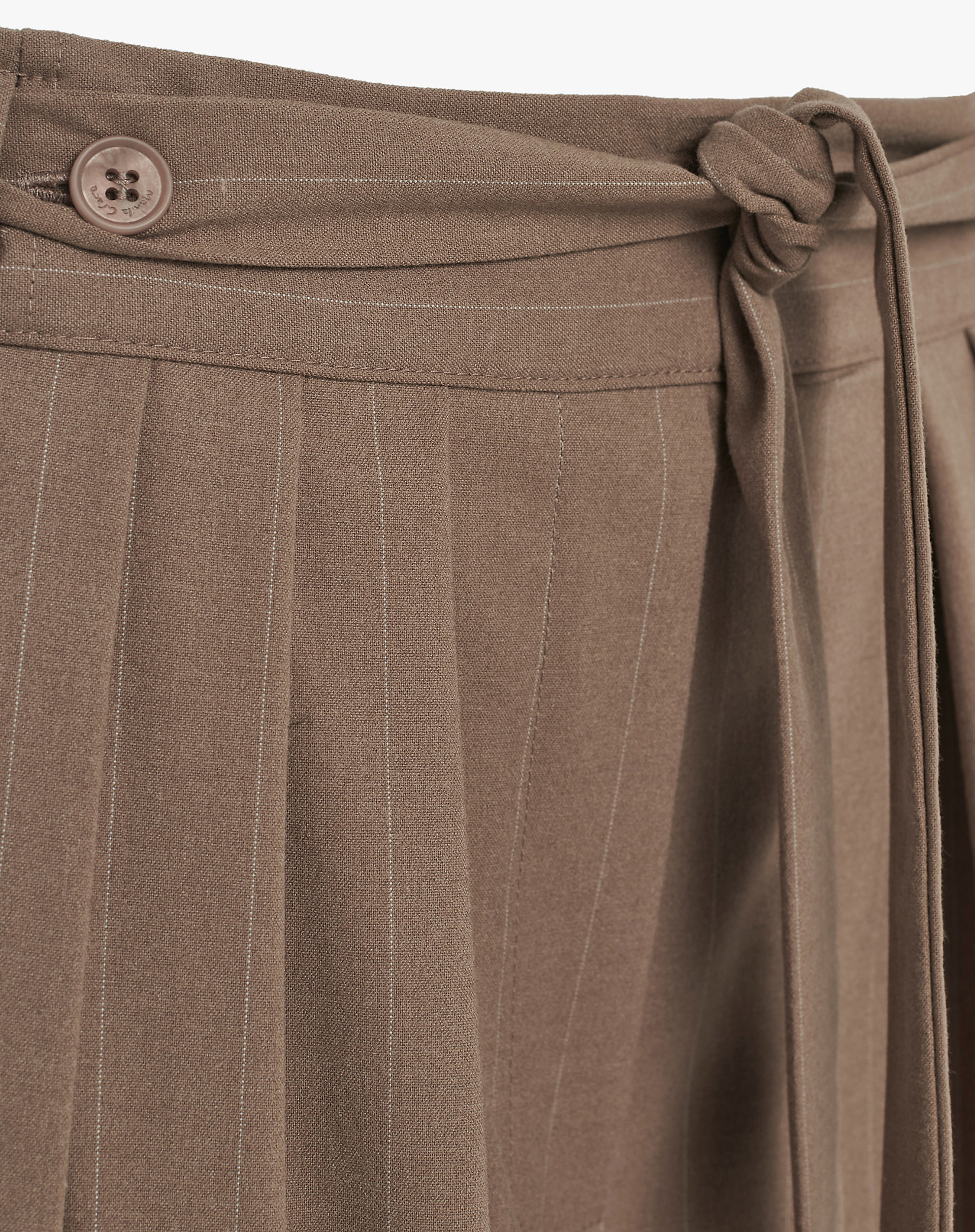 High-Waisted Culotte Trousers With Pleats And Matching Belt - MA644 - Manila Grace | Official Website