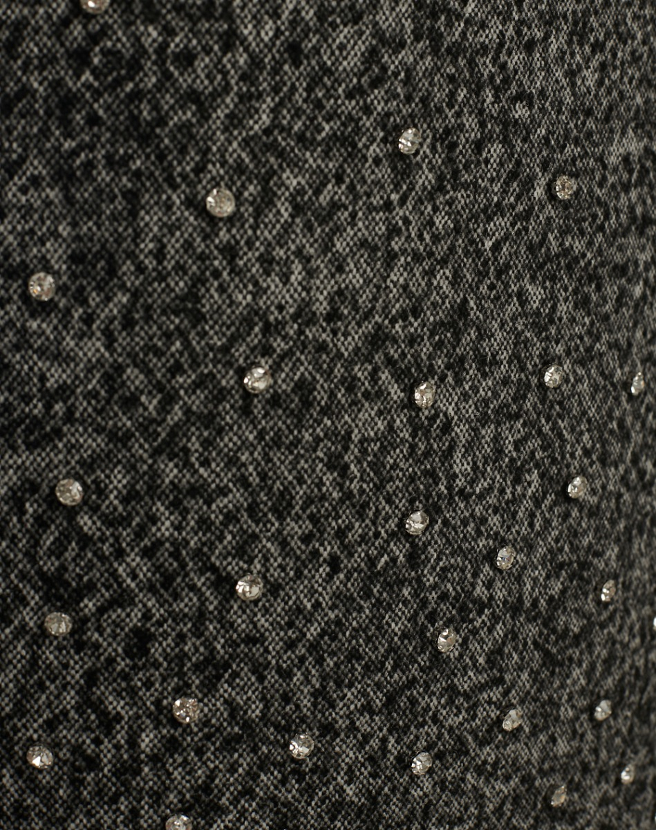 Tweed Pencil Skirt With Rhinestone Appliques - BLACK - Manila Grace | Official Website